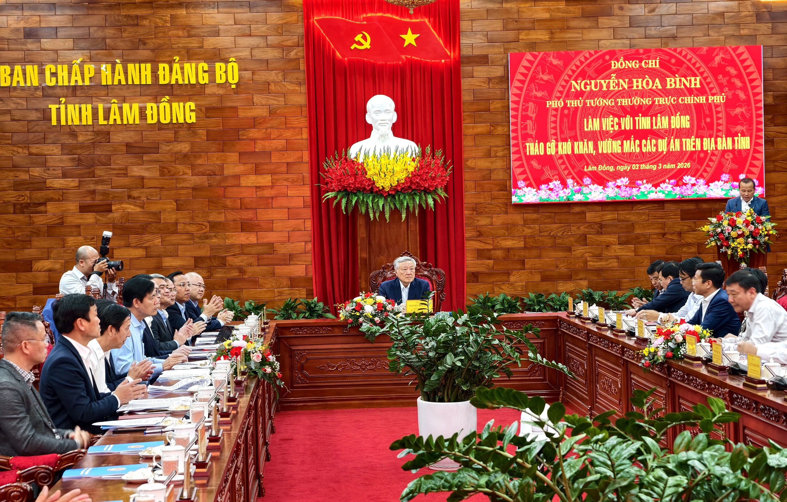 Vụ sân golf Đồi Cù Đà Lạt: Phó Thủ tướng chỉ đạo tháo gỡ thế nào?- Ảnh 3.