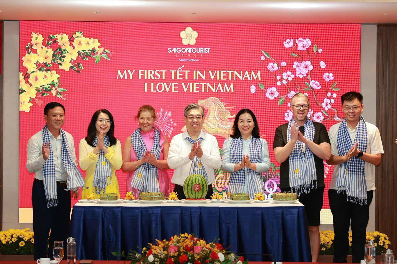 Bầu cử Quốc hội: Chủ tịch Saigontourist Group ứng cử đại biểu tại TP.HCM- Ảnh 2.