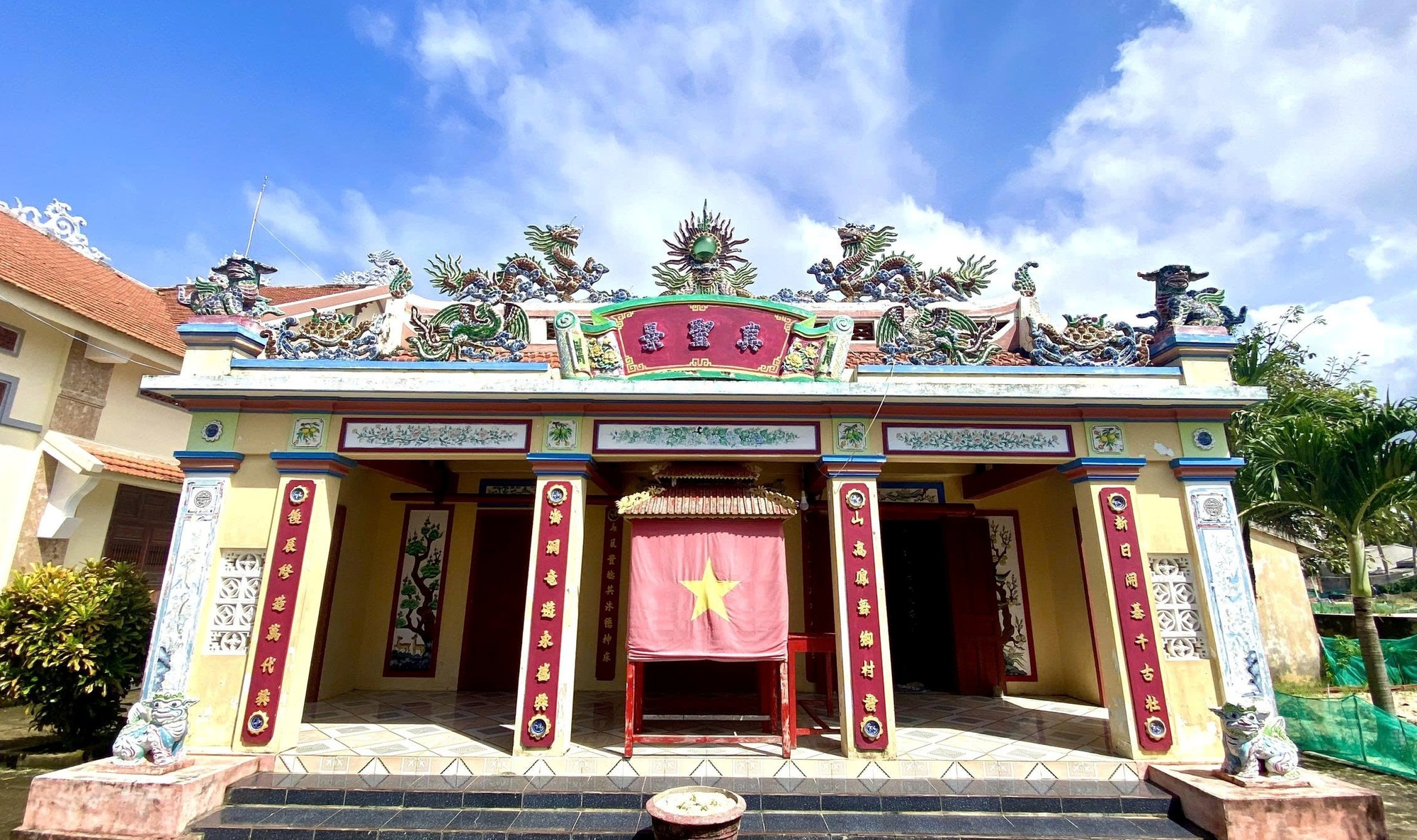 Vật thi&ecirc;ng của l&agrave;ng: Hai bộ xương &lsquo;thần Nam Hải&rsquo; tr&ecirc;n đảo L&yacute; Sơn- Ảnh 3.