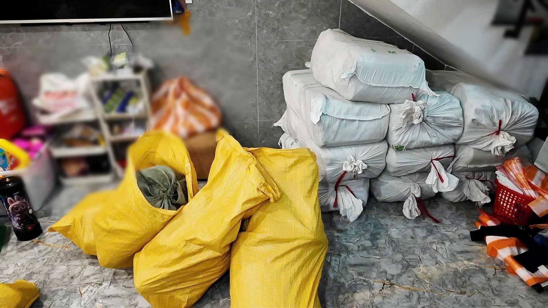 Liên tiếp phá đường dây buôn bán 'khí cười' quy mô 'khủng' ở Đà Nẵng- Ảnh 3.