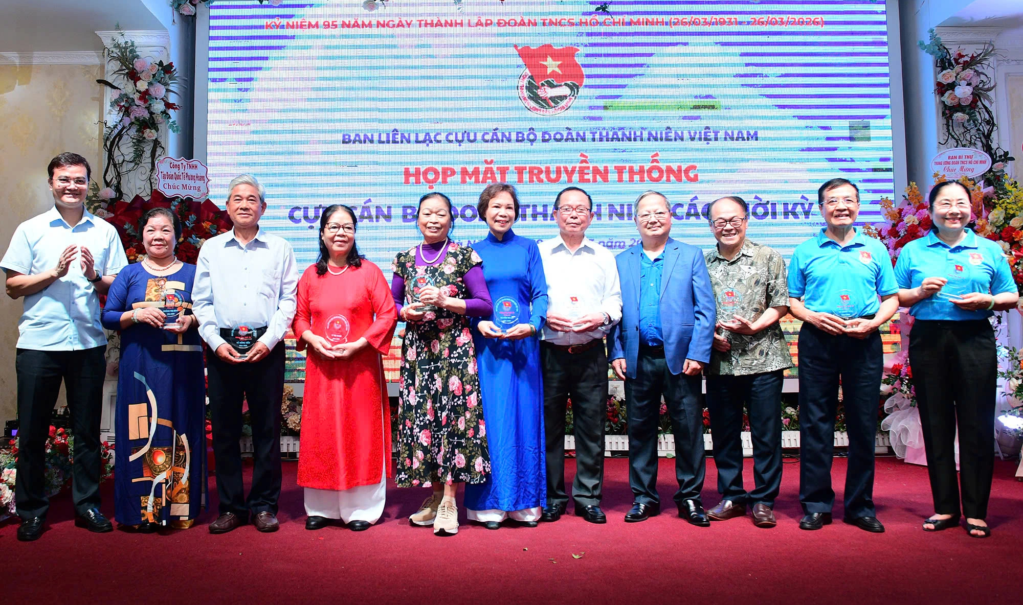 'C&ocirc;ng t&aacute;c Đo&agrave;n hiện nay tưởng dễ m&agrave; kh&ocirc;ng dễ' - Ảnh 5.