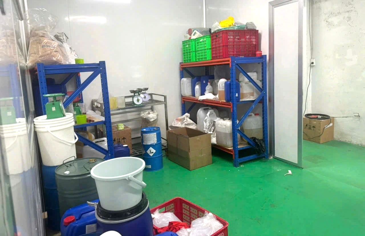 TP.HCM lập nhiều đoàn kiểm tra thuốc, vắc xin, mỹ phẩm, hóa chất - Ảnh 1.