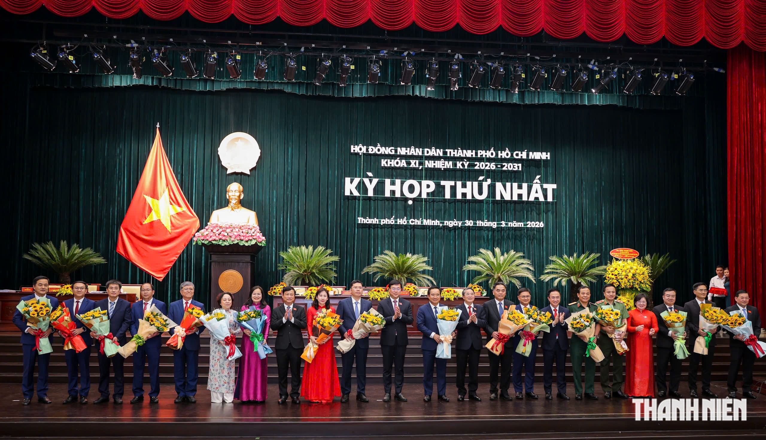 Danh s&aacute;ch l&atilde;nh đạo TP.HCM được bầu tại kỳ họp đầu ti&ecirc;n - Ảnh 2.