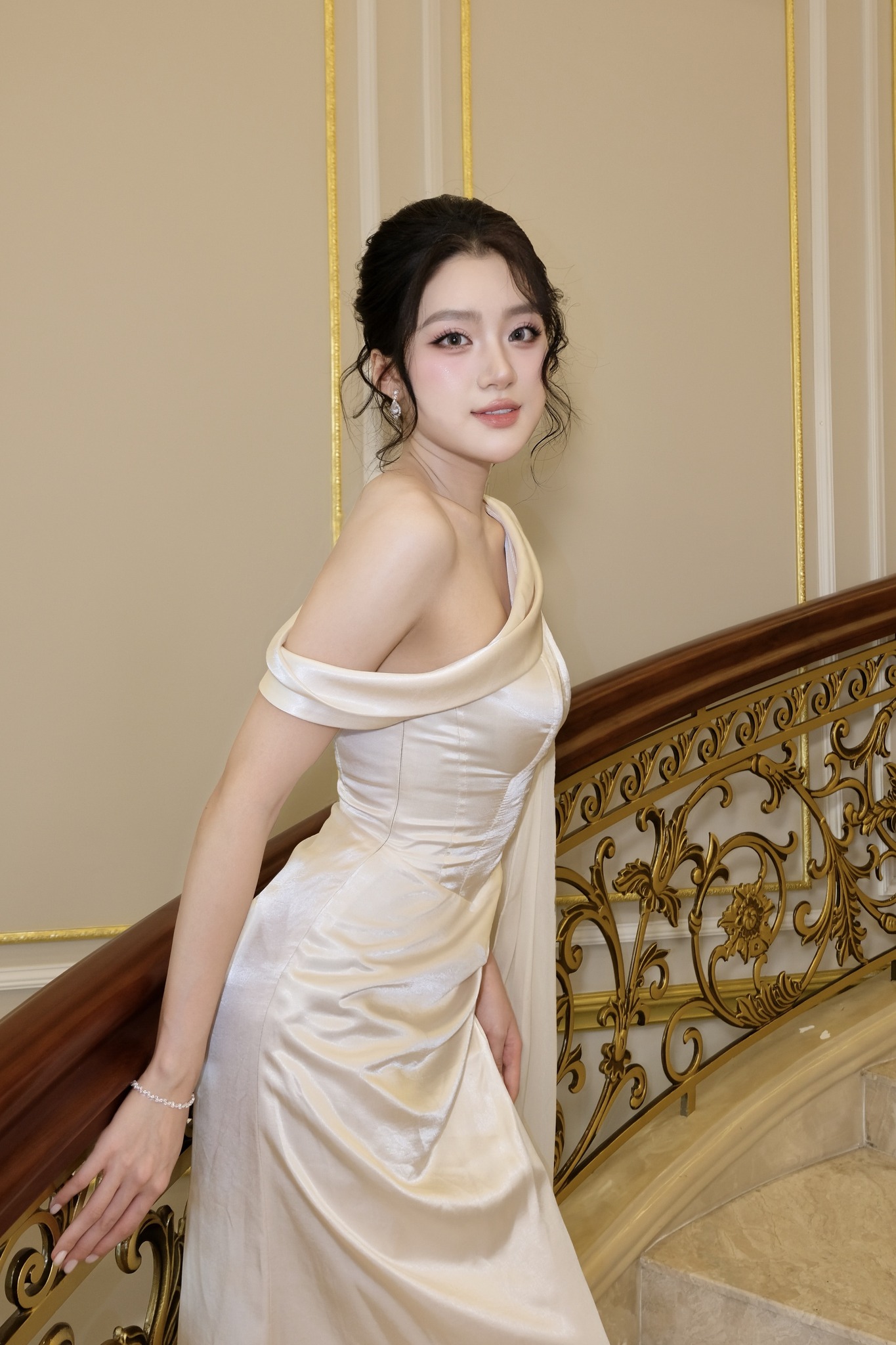 - Ảnh 3. Vì sao Phan Phương Oanh đăng quang Hoa hậu Thế giới Việt Nam? - Ảnh 3.