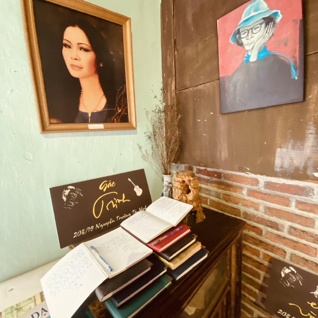 X&uacute;c động những d&ograve;ng lưu b&uacute;t nhớ nhạc sĩ Trịnh C&ocirc;ng Sơn nơi G&aacute;c Trịnh- Ảnh 19.