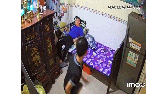  bạo h&agrave;nh - Ảnh 1.