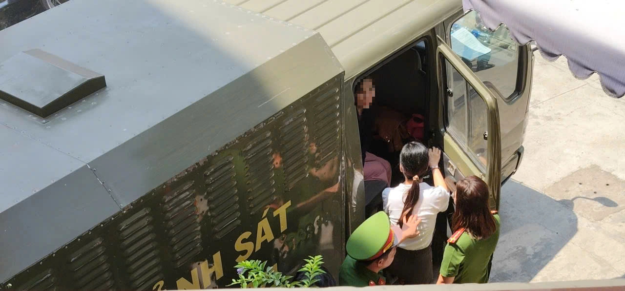 Tòa trả hồ sơ nhiều lần vụ án 'chứa mại dâm' vì bị cáo kêu oan- Ảnh 1.