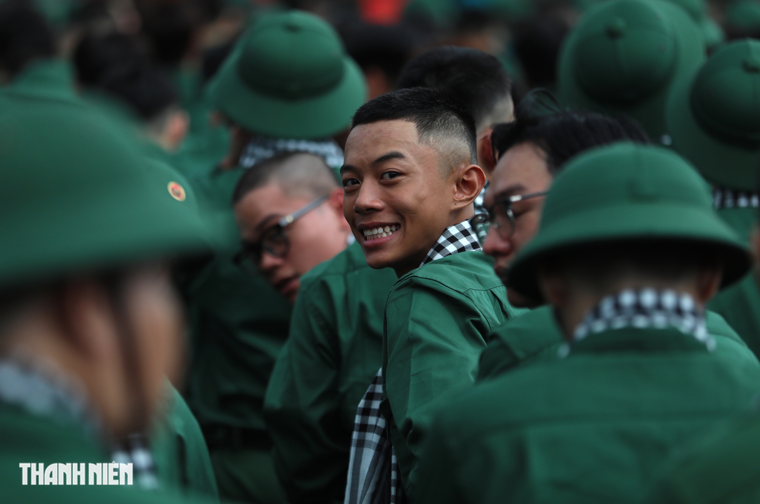 Hơn 9.000 thanh niên TP.HCM lên đường nhập ngũ - Ảnh 7. Hơn 9.000 thanh niên TP.HCM lên đường nhập ngũ - Ảnh 7.