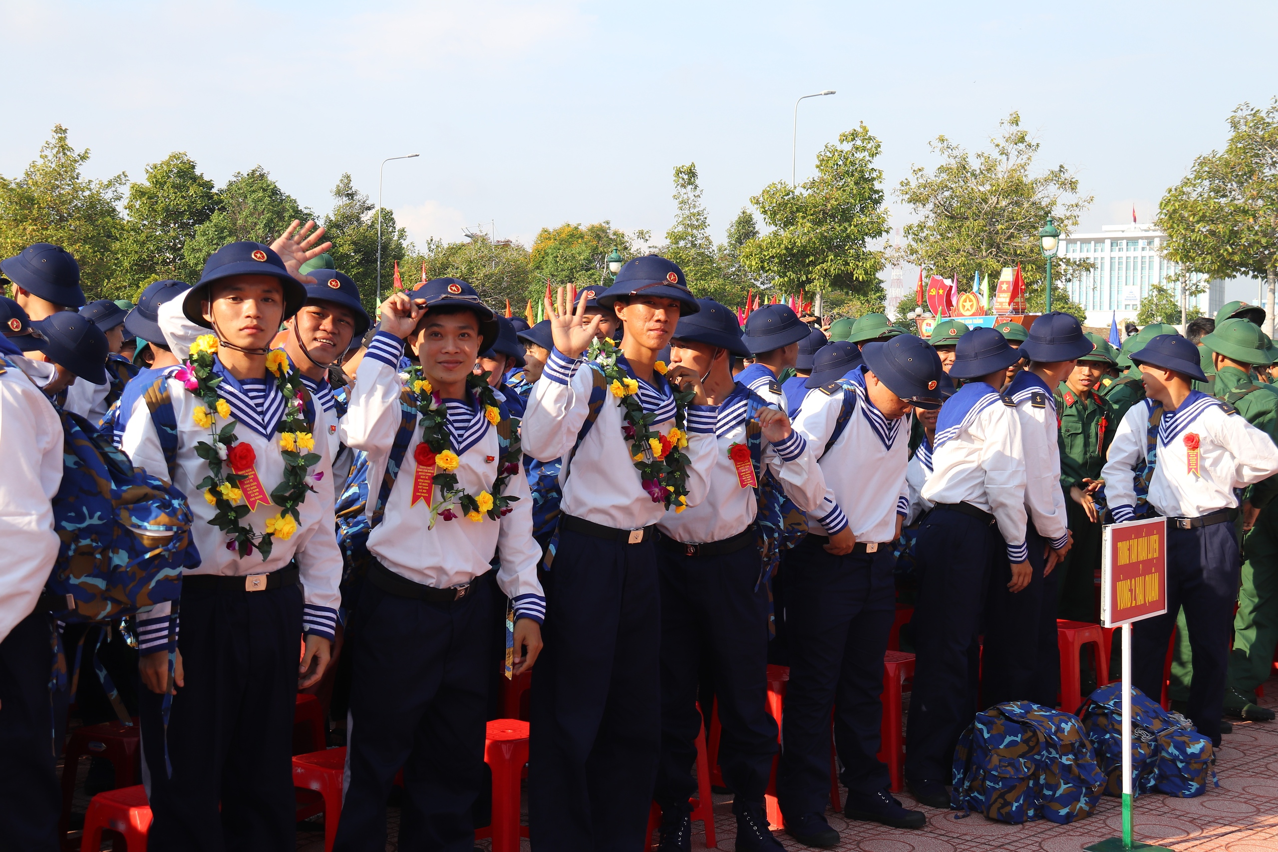 Giao nhận quân 2026: Thanh niên Gia Lai và Lâm Đồng sẵn sàng lên đường nhập ngũ - Ảnh 20.