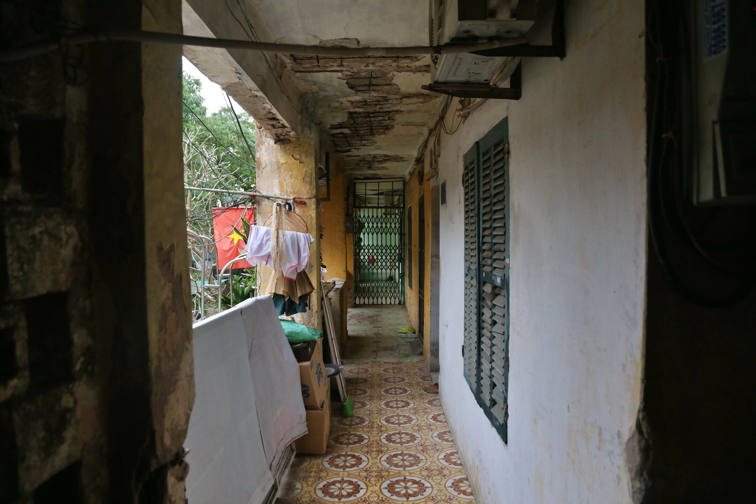 Cận cảnh khu tập thể cũ được Hà Nội dự kiến xây chung cư 34 tầng - Ảnh 8.