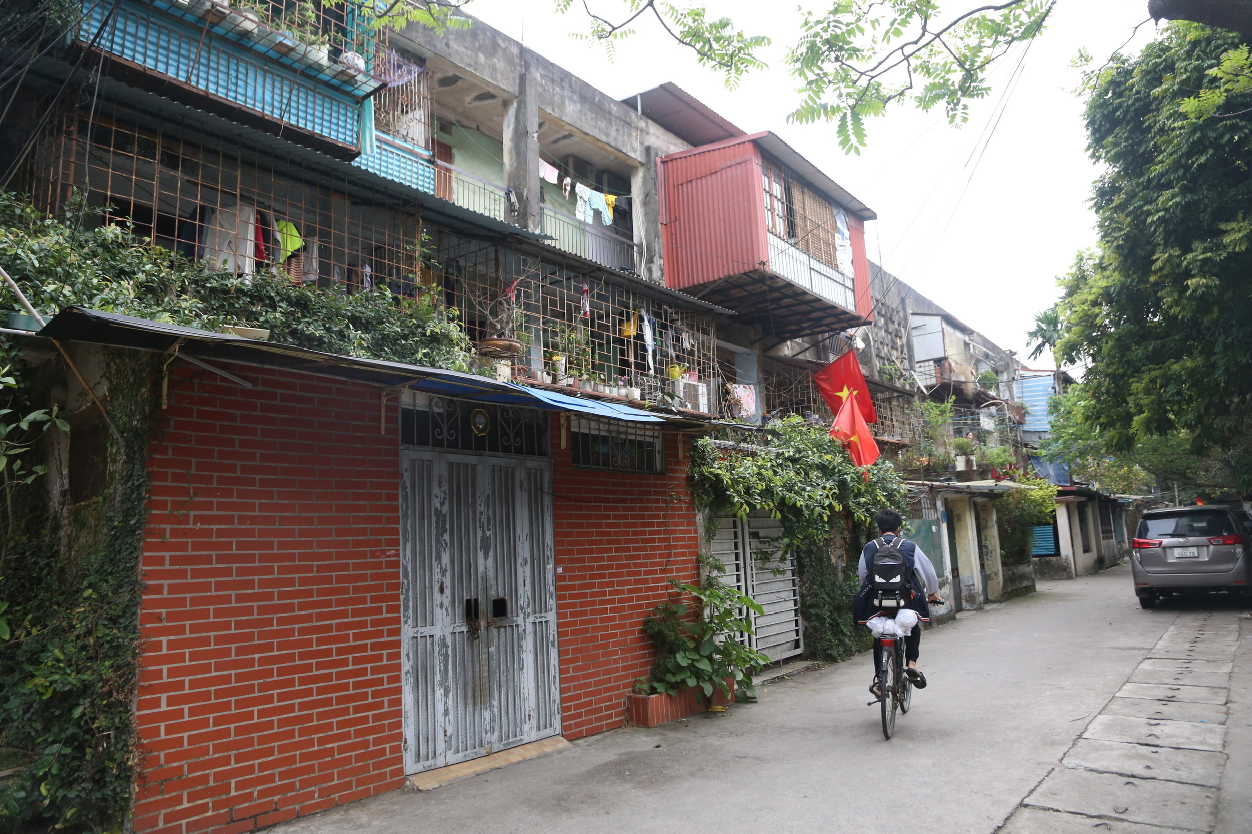 Cận cảnh khu tập thể cũ được Hà Nội dự kiến xây chung cư 34 tầng - Ảnh 9.