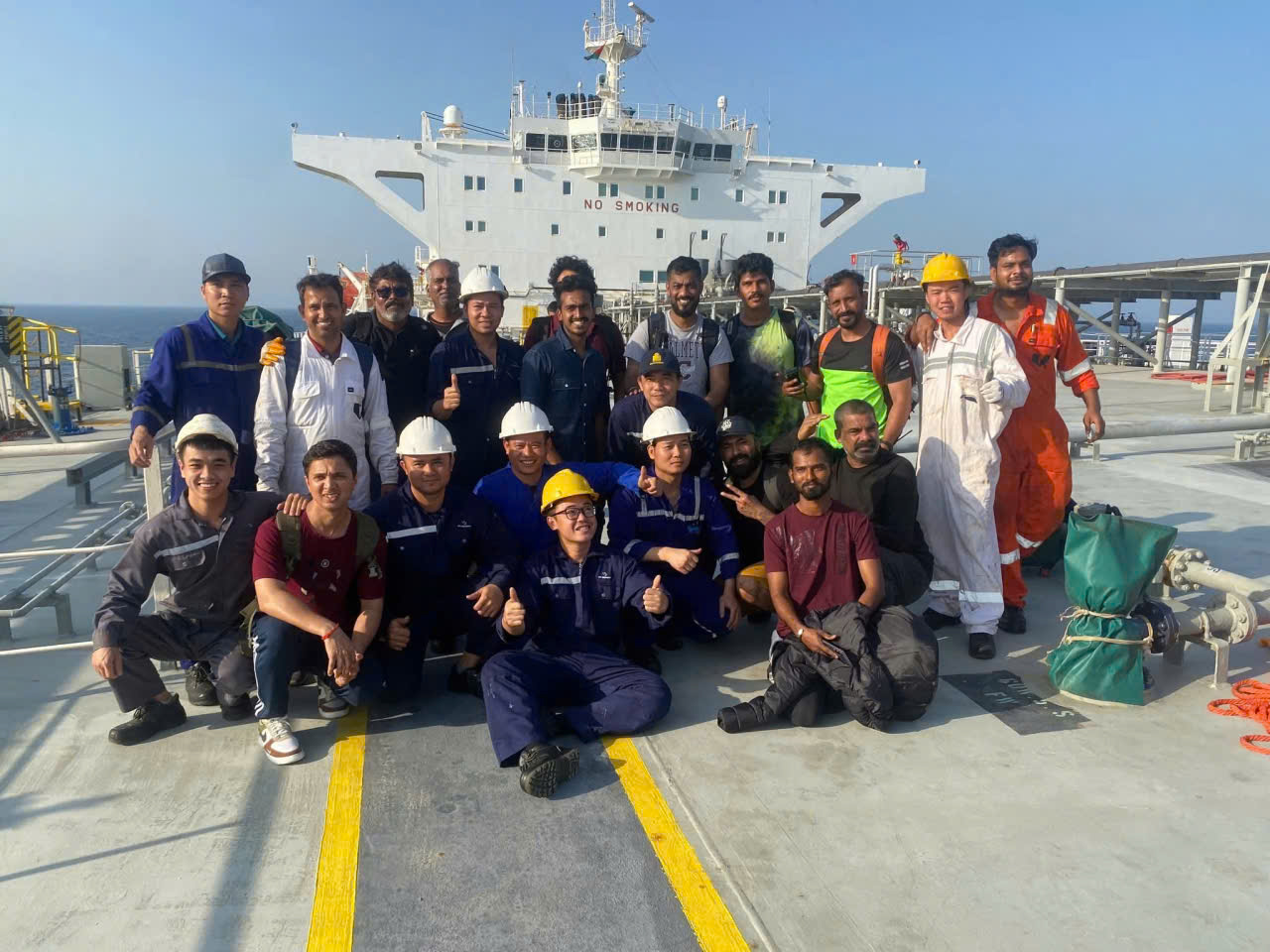 T&agrave;u Việt Nam cứu nạn thuyền vi&ecirc;n quốc tế tr&ecirc;n biển Oman Trong t&igrave;nh huống khẩn cấp - Ảnh 3.