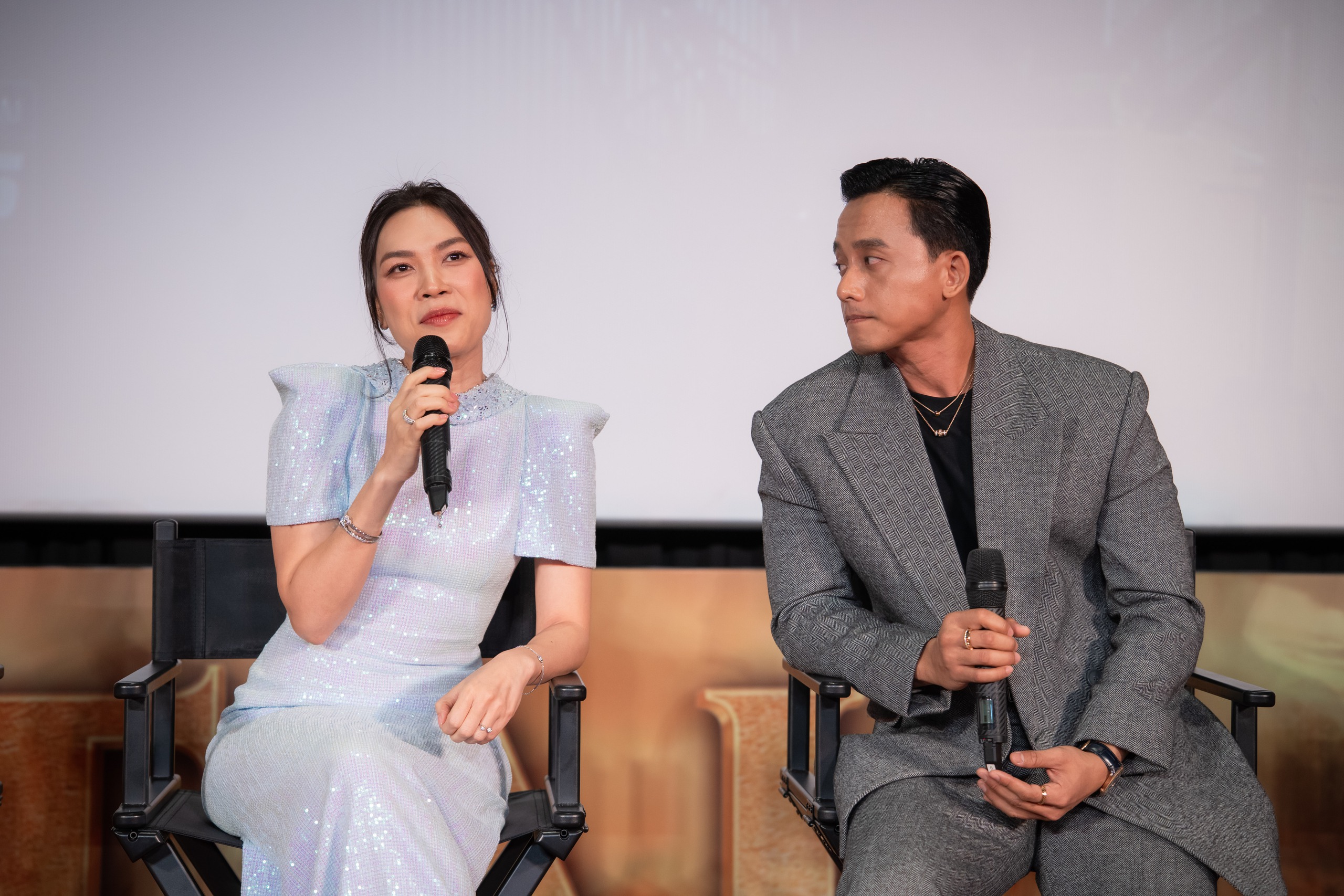  Cha mẹ tôi khen Mỹ Tâm - Ảnh 1.