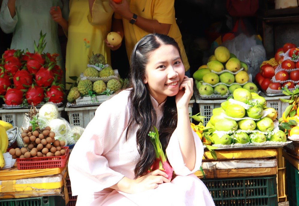 Người trẻ tìm thấy niềm vui từ áo dài- Ảnh 3.