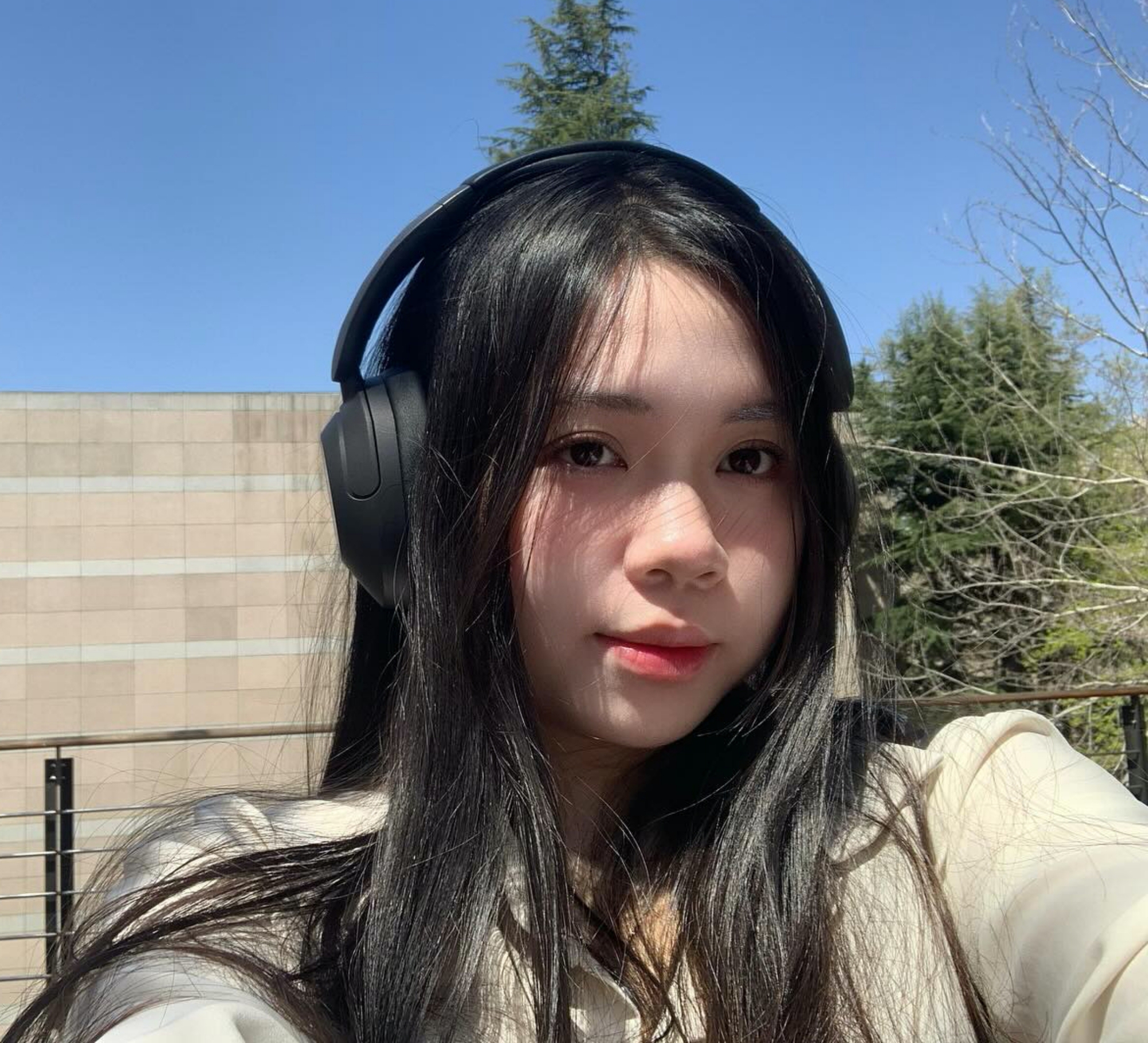 D&ugrave;ng AI để tận dụng c&ocirc;ng nghệ, kh&ocirc;ng phải 'vay mượn' chất x&aacute;m- Ảnh 1.