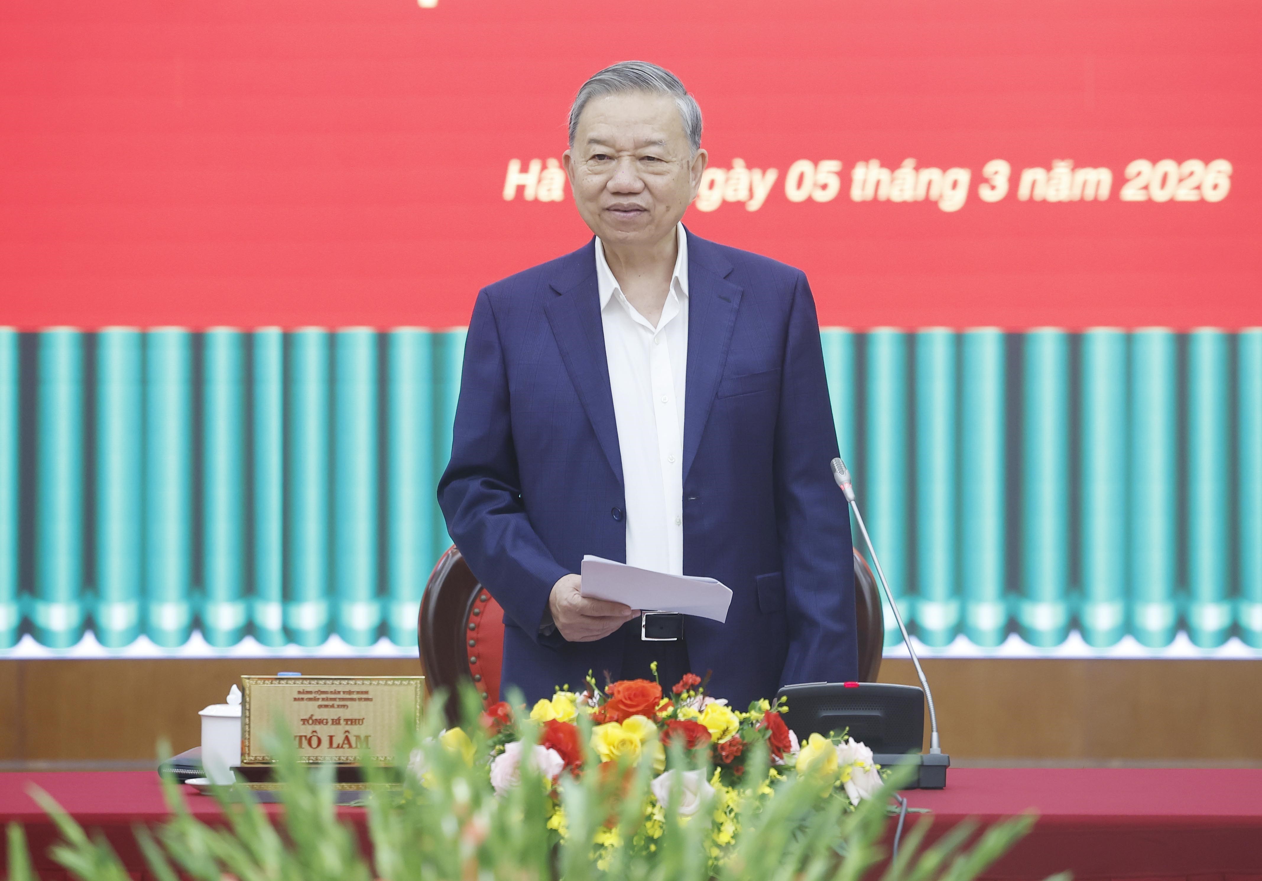 Phát hiện nguy cơ trước khi hình thành sai phạm- Ảnh 1. Phát hiện nguy cơ trước khi hình thành sai phạm- Ảnh 1.