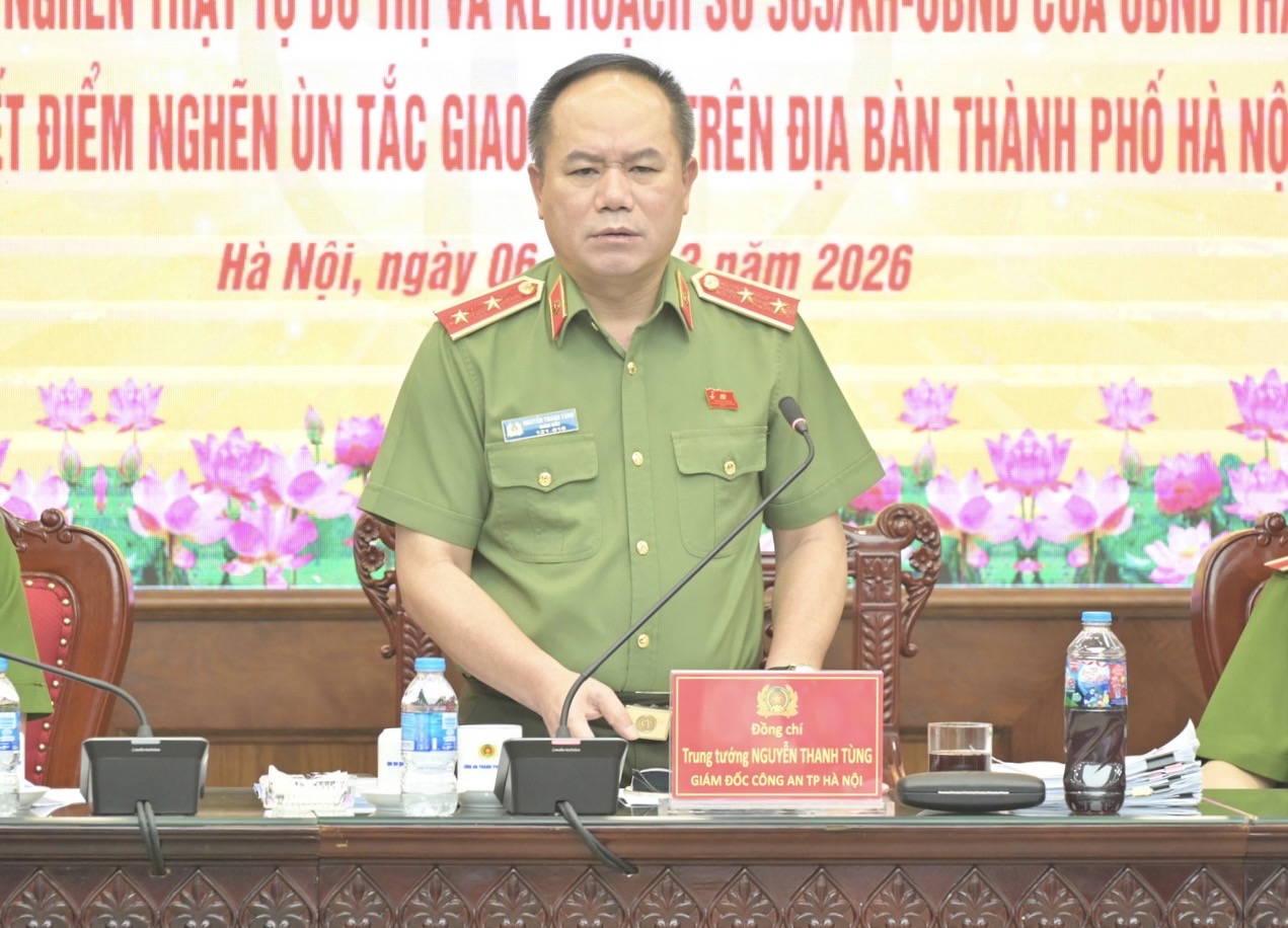 Trưởng công an phường sẽ ‘không hoàn thành nhiệm vụ’ nếu tái diễn lấn chiếm vỉa hè- Ảnh 2.