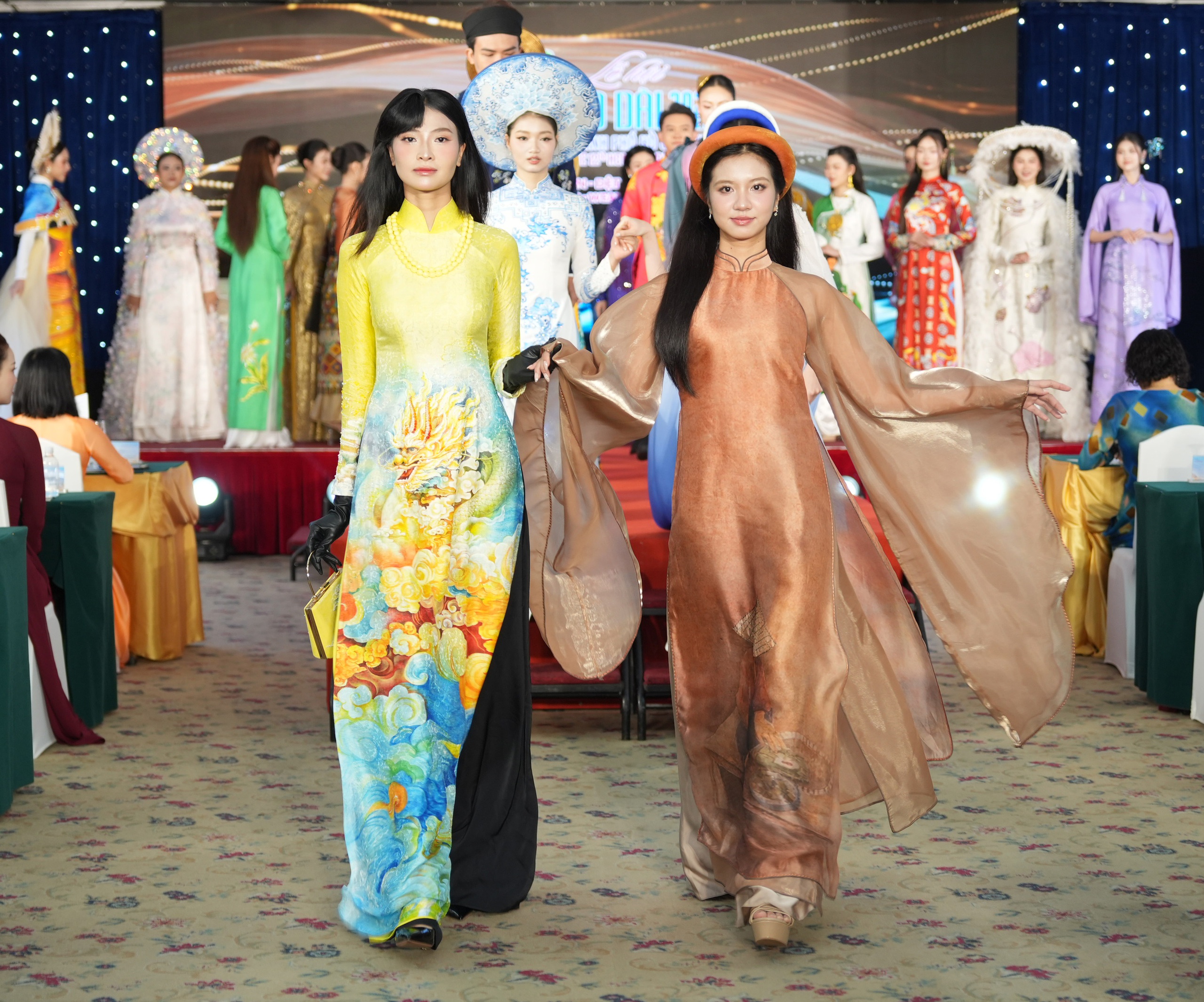 TP.HCM muốn biến lễ hội &Aacute;o d&agrave;i th&agrave;nh 'đặc sản' du lịch - Ảnh 3.