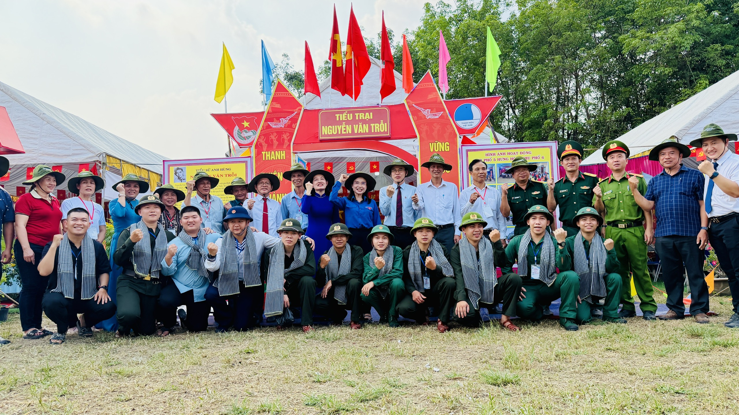 Ứng cử viên Đại biểu Quốc hội khóa XVI - Nguyễn Phạm Duy Trang - Ảnh 7.