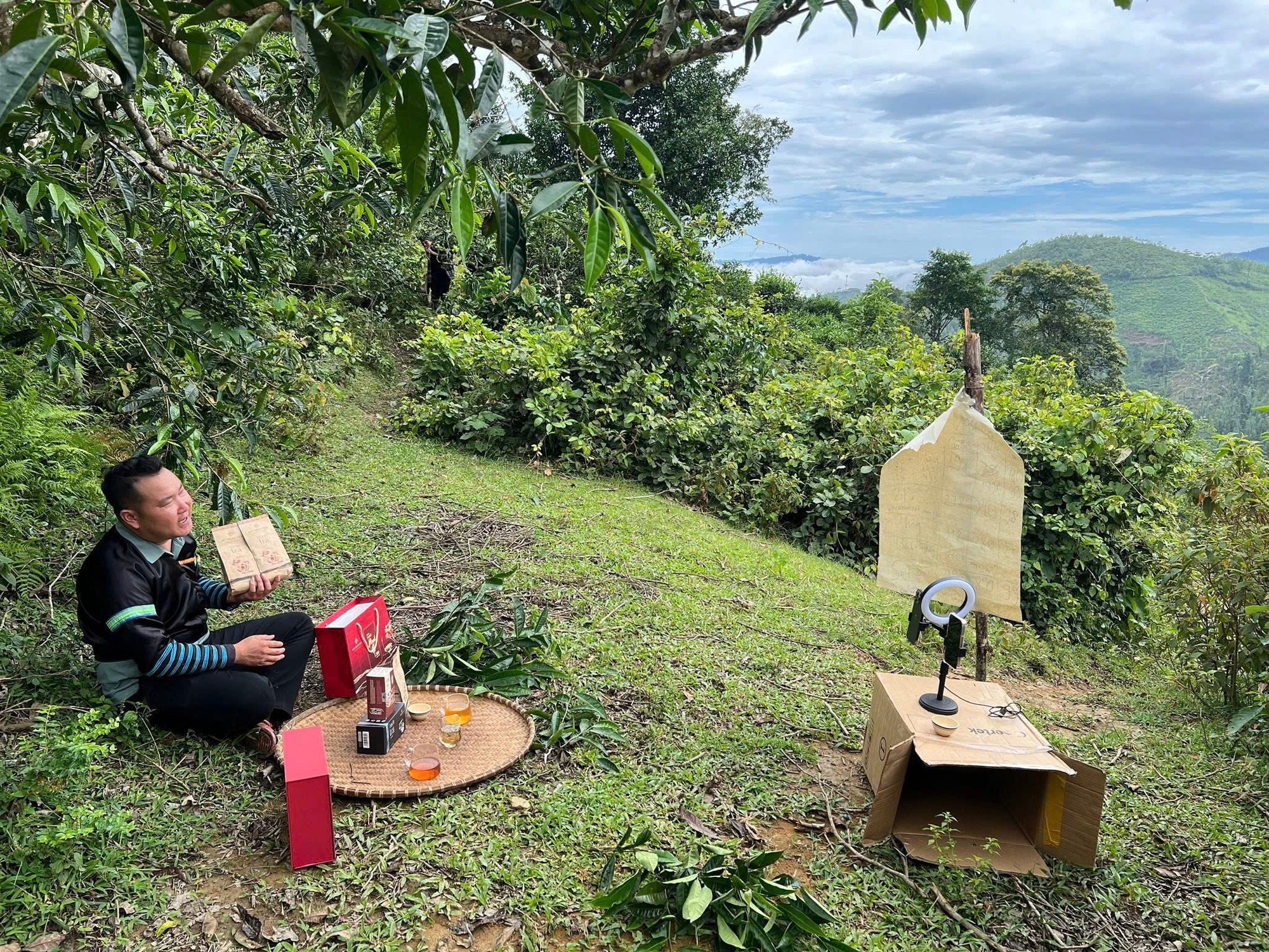 S&ugrave;ng A Tủa khởi nghiệp du lịch Ph&igrave;nh Hồ: Biến kh&oacute; khăn th&agrave;nh cơ hội ph&aacute;t triển - Ảnh 1.