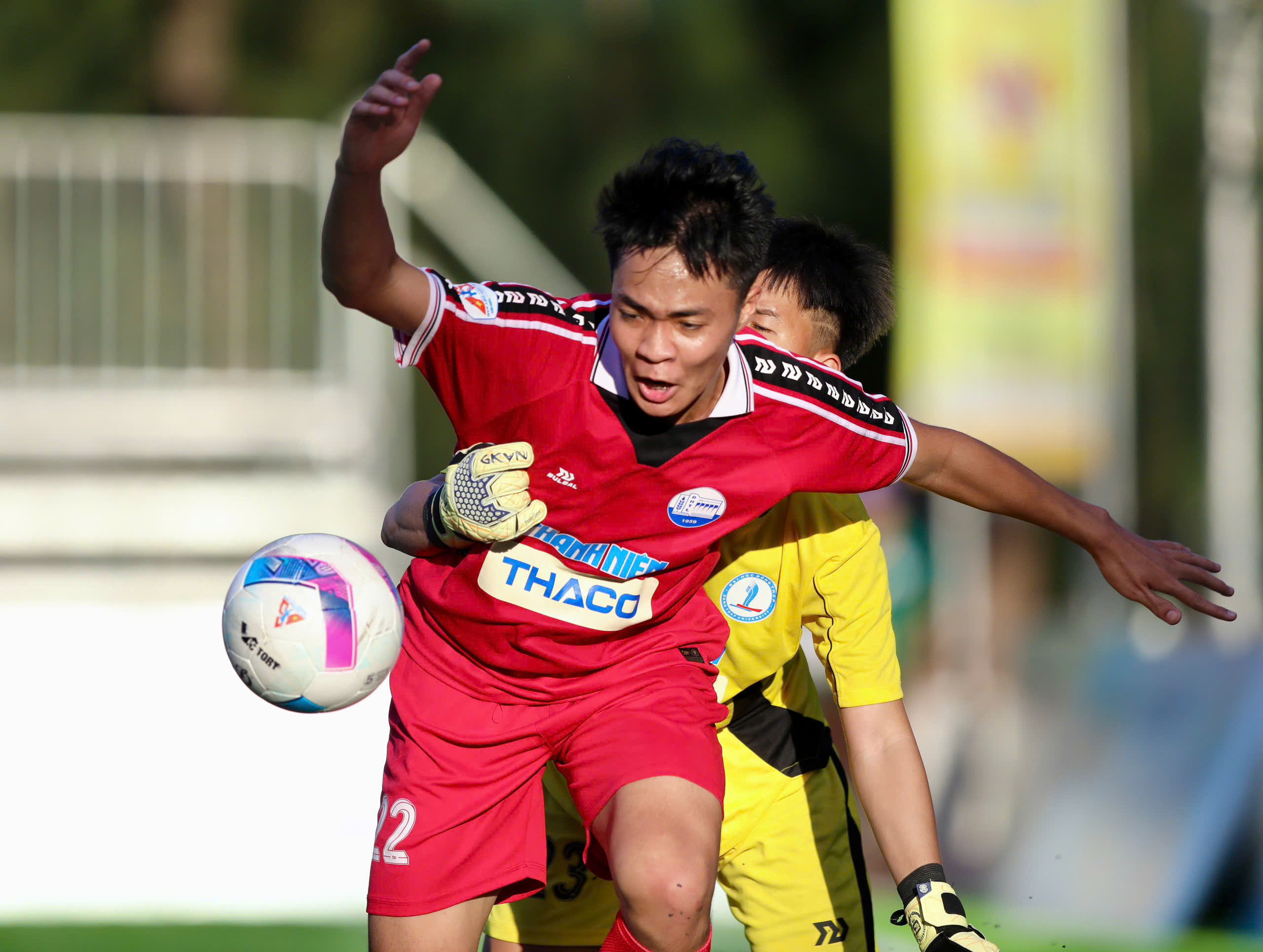 Trường ĐH Thủy lợi: Đ&aacute; phạt giỏi như Arsenal, nhẹ nh&agrave;ng rinh 3 điểm- Ảnh 1.