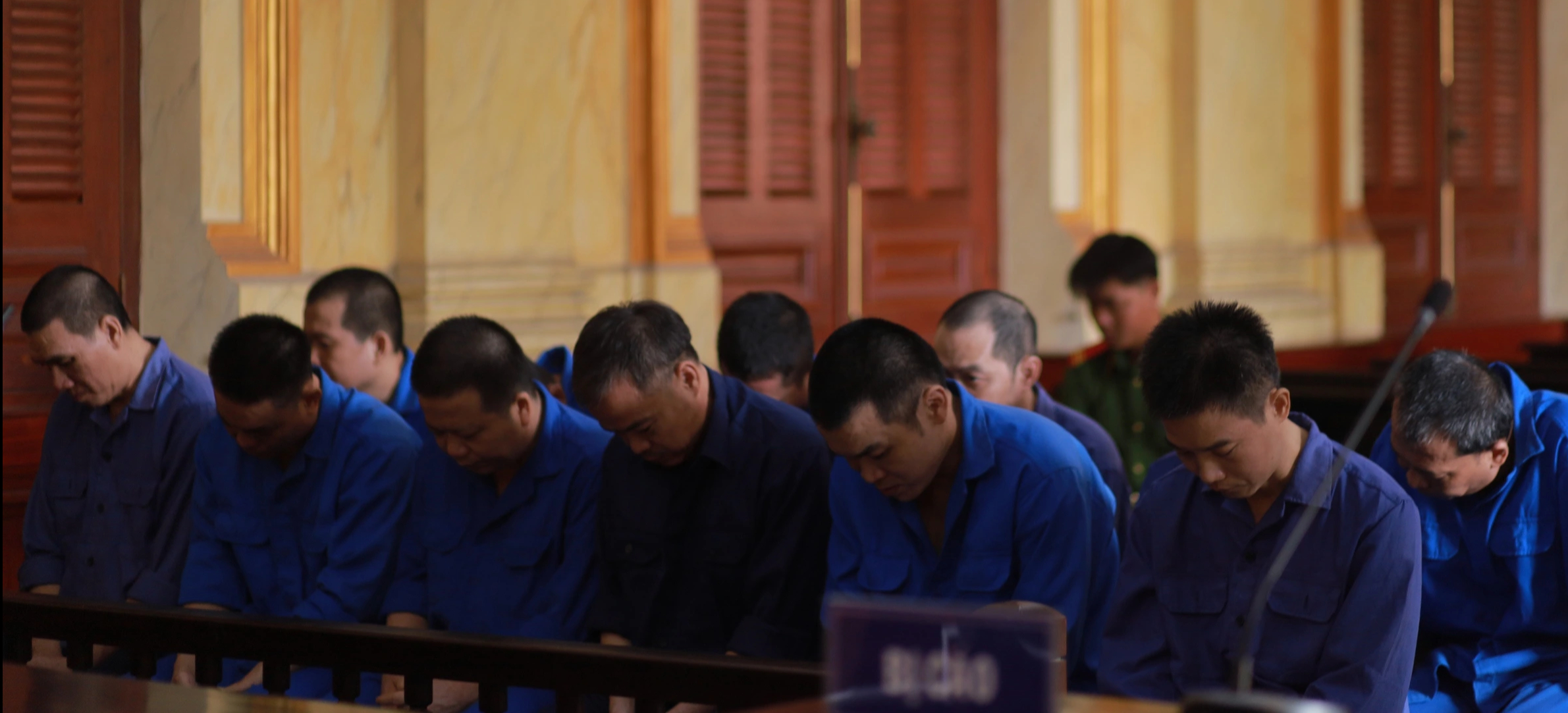 Xét xử nhóm bị cáo 'bán đường' tại Khu Công nghệ cao TP.HCM - Ảnh 1.