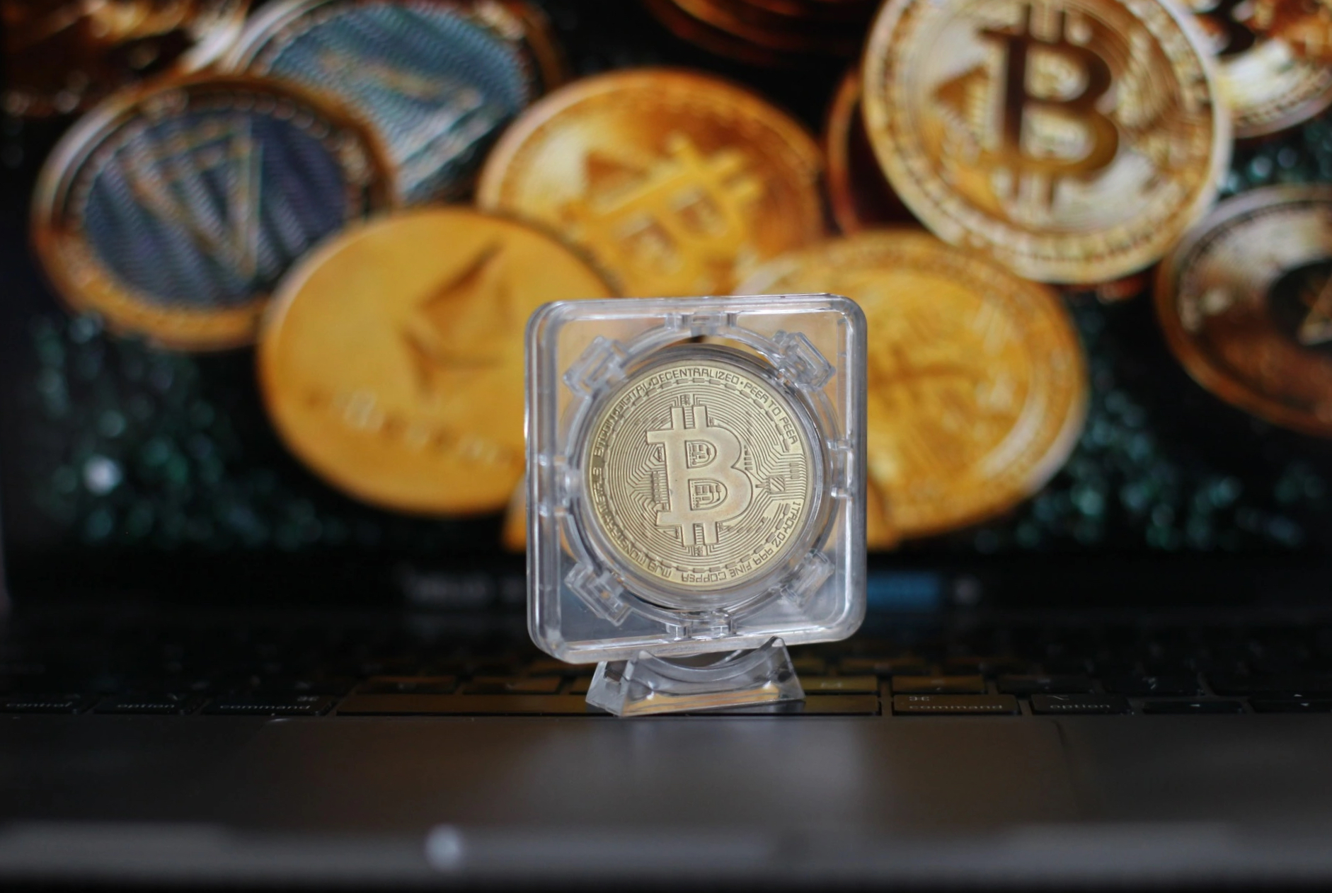 Giá Bitcoin hôm nay 9.3.2026: BTC giảm 4 ngày liên tiếp - Ảnh 1.