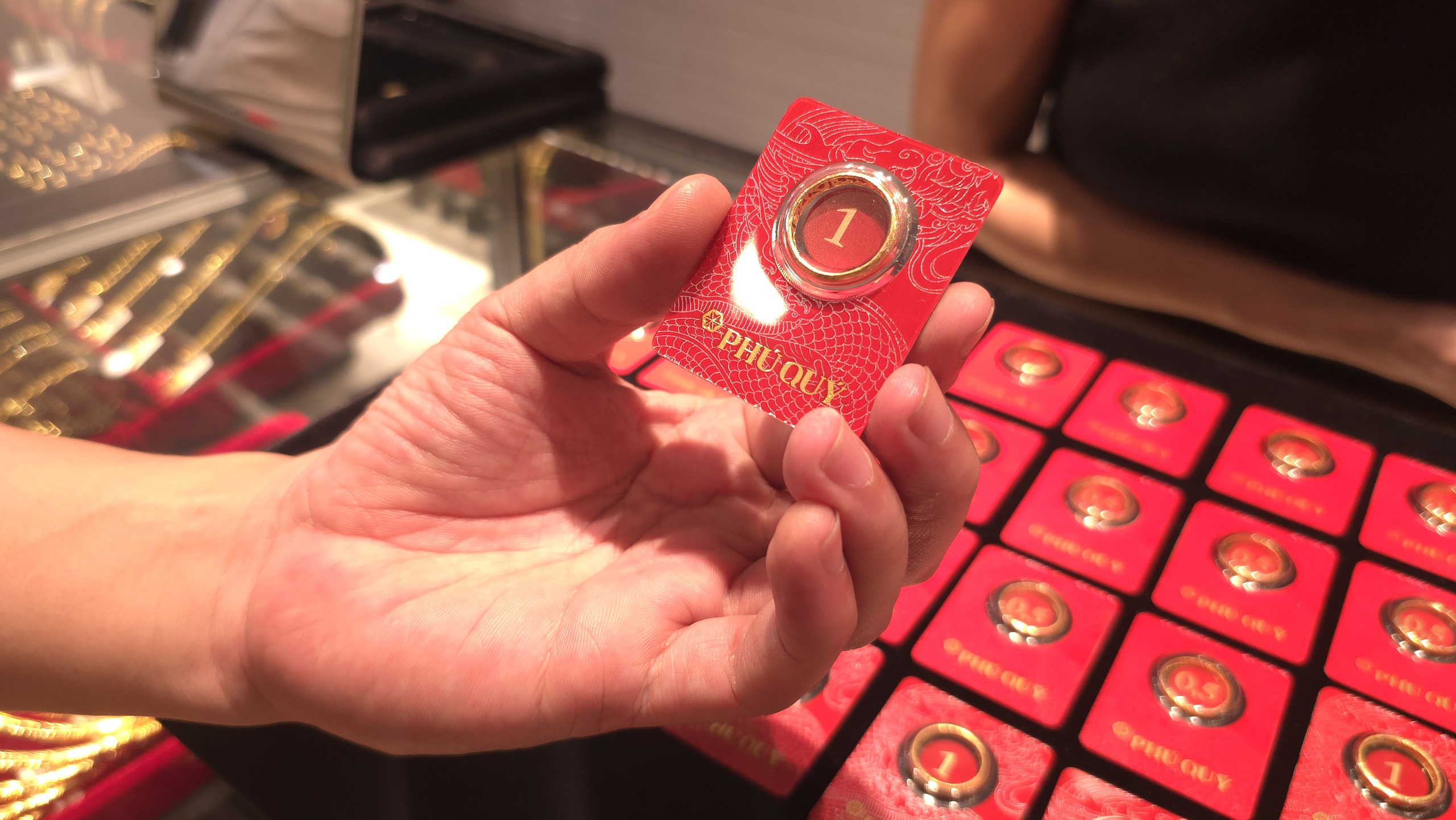 Giá vàng, giá bạc tăng mạnh ngày đầu tháng 4- Ảnh 1.