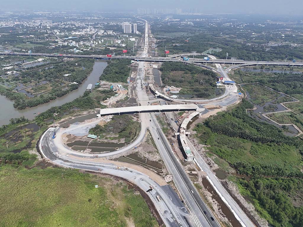 Tăng trưởng 2 con số: Nguồn lực quốc gia và chiến lược sử dụng hiệu quả