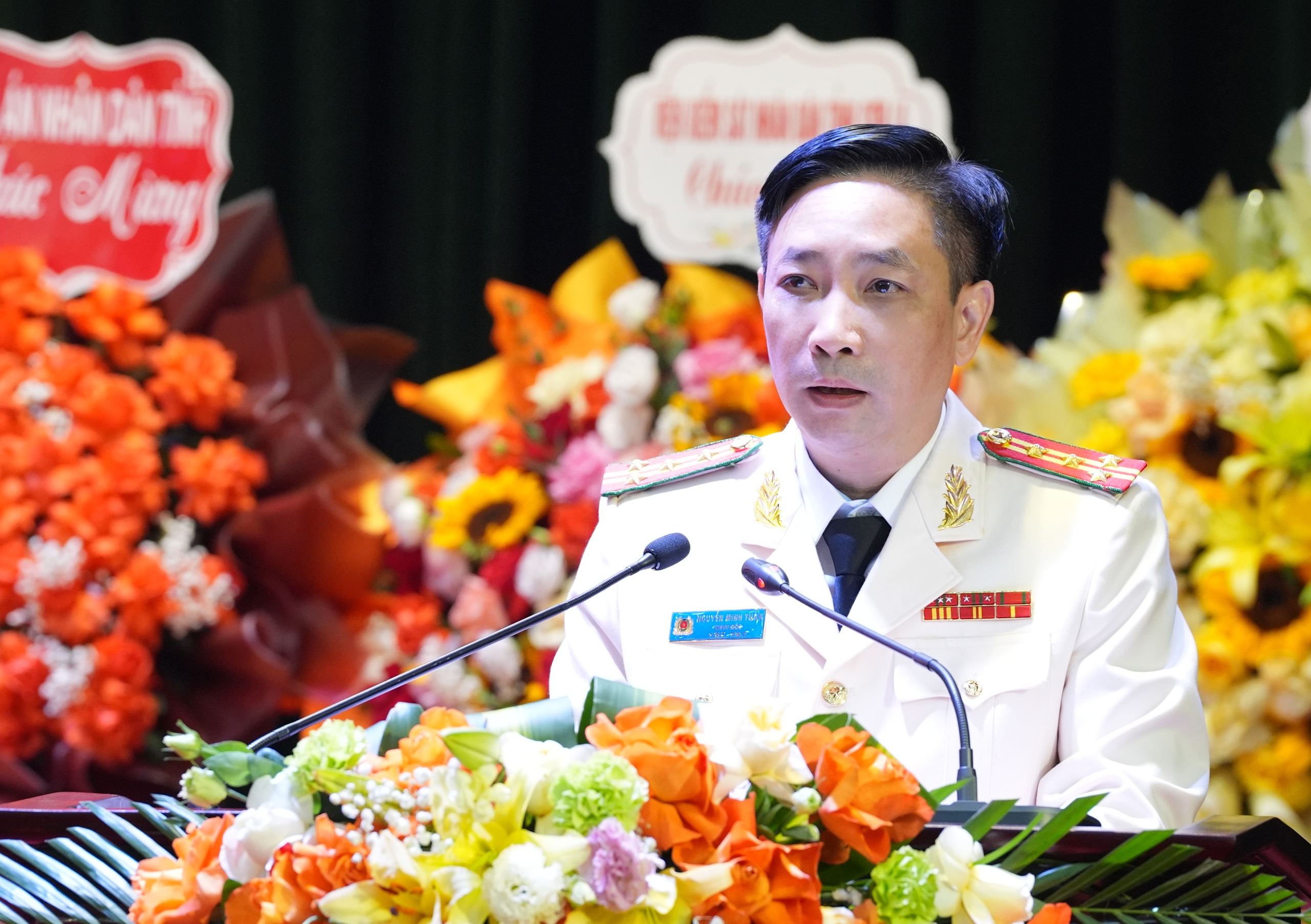 Bổ nhiệm đại tá Nguyễn Minh Tuấn làm Giám đốc Công an tỉnh Sơn La - Ảnh 2.