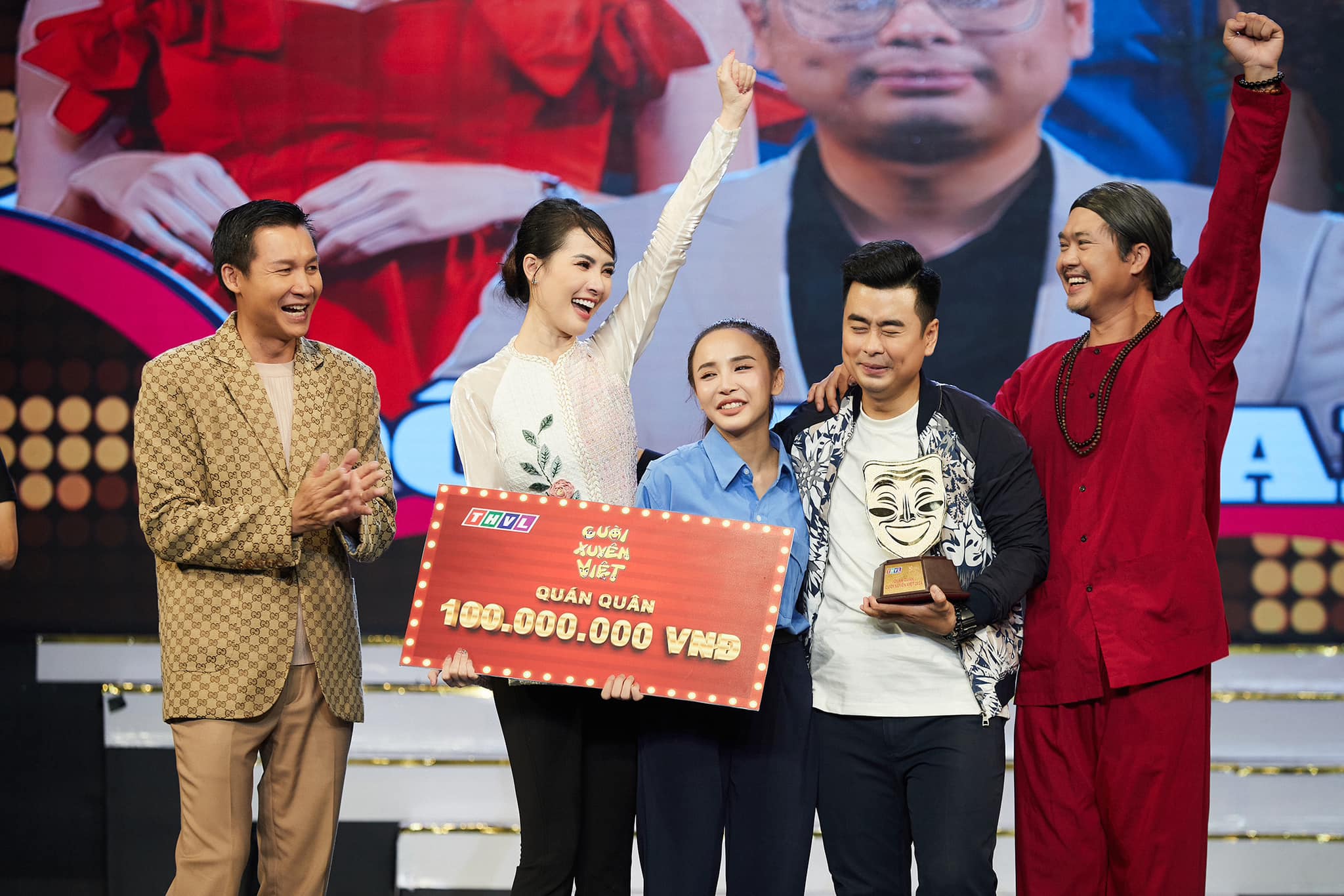 Phan Thị Mơ l&agrave;m ph&oacute; chủ tịch CLB doanh nghiệp, k&iacute;n tiếng chuyện đời tư ở tuổi 36- Ảnh 3.