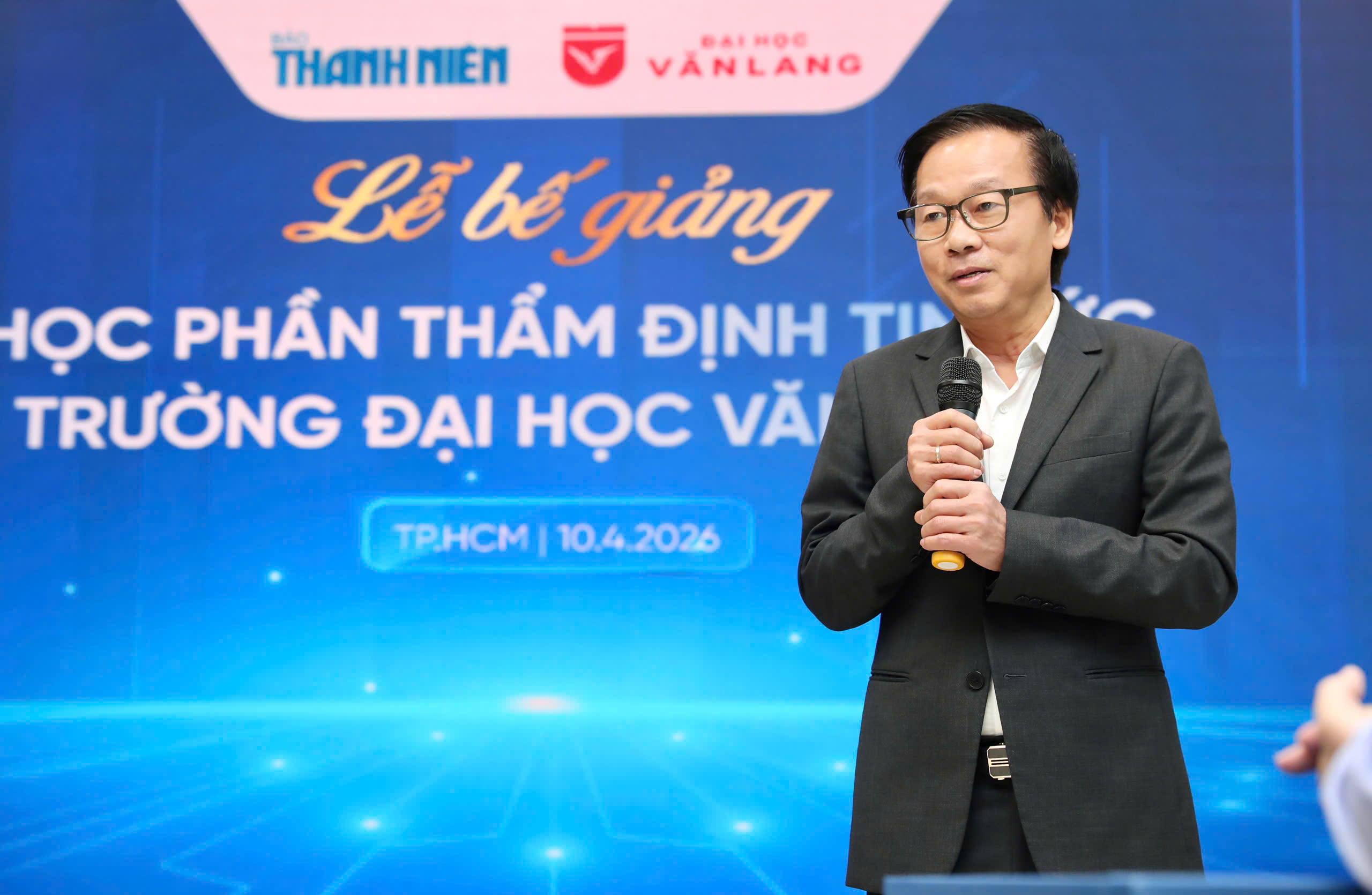 Sinh viên VLU hoàn thành khóa học tại Báo Thanh Niên, có sản phẩm đăng báo - Ảnh 3.