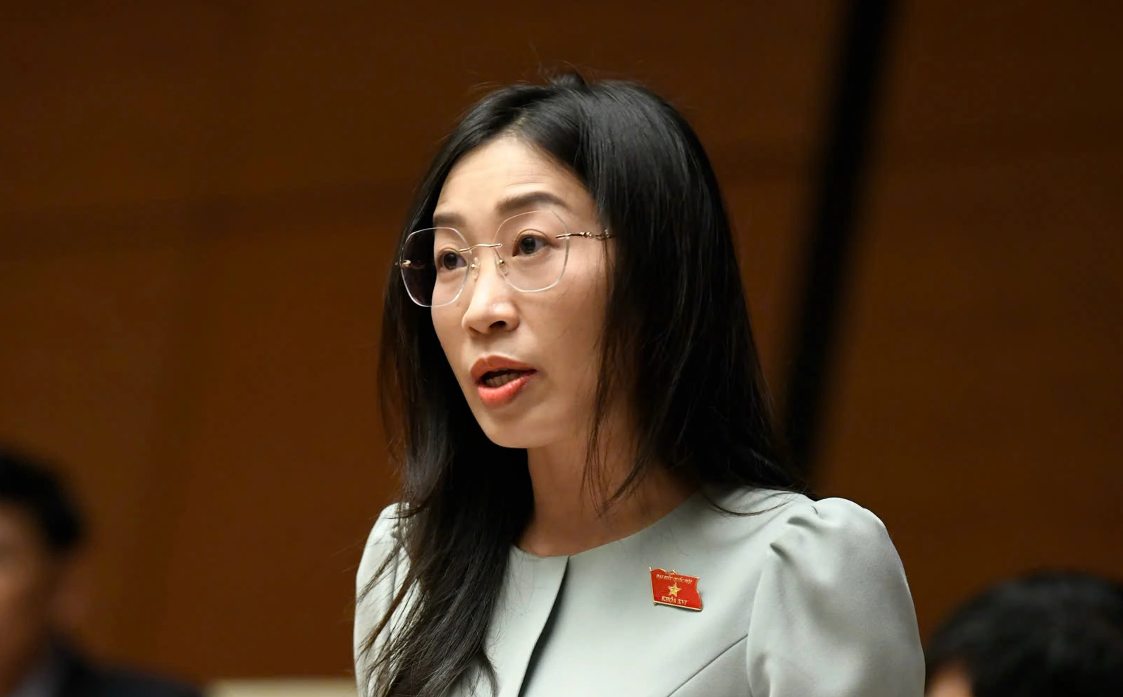 Đại biểu Quốc hội bàn chuyện ai quản lý tiền công đức- Ảnh 1. Đại biểu Quốc hội bàn chuyện ai quản lý tiền công đức- Ảnh 1.