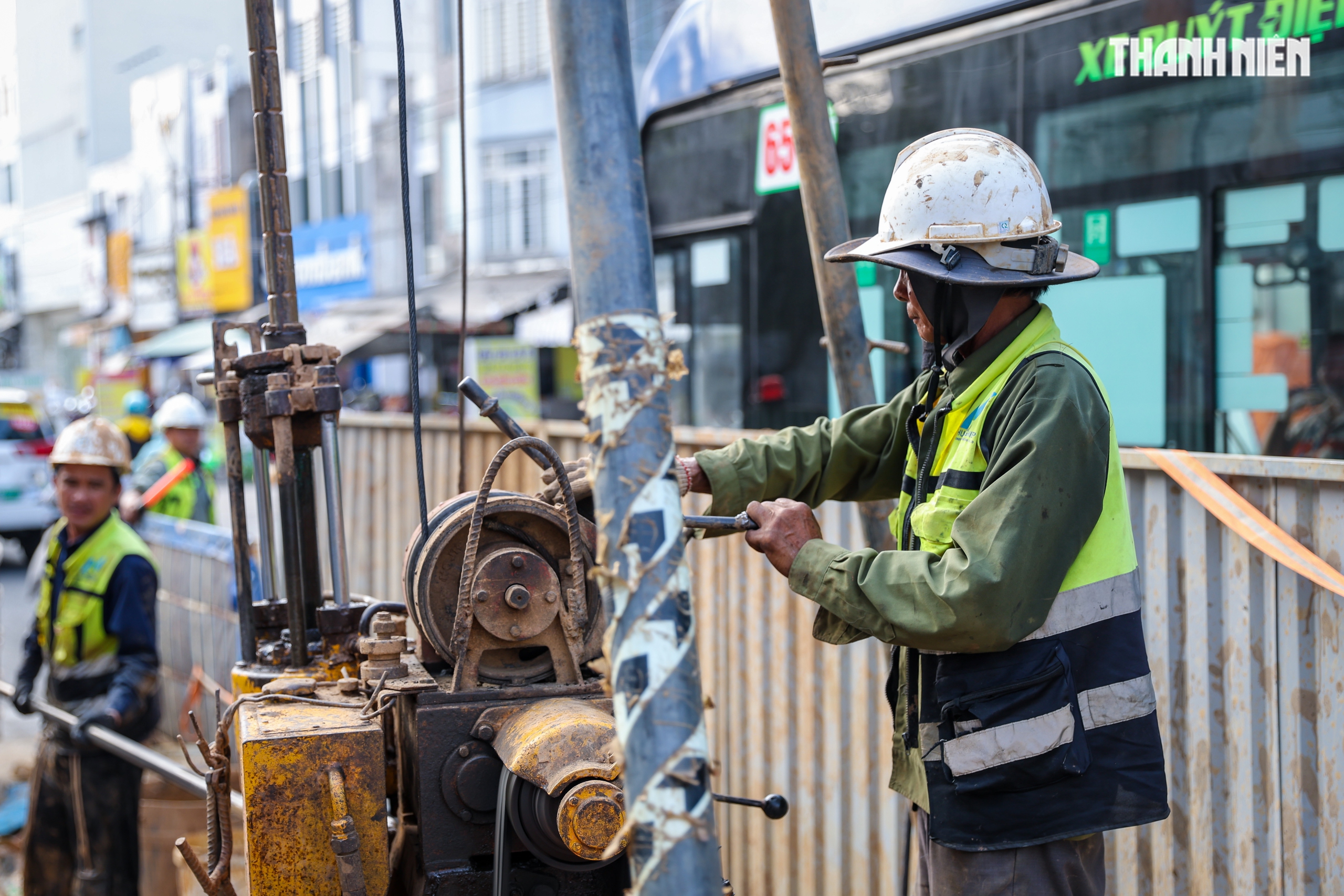 H&agrave;ng trăm điểm khoan khảo s&aacute;t địa chất dọc tuyến metro số 2 tại TP.HCM- Ảnh 5.