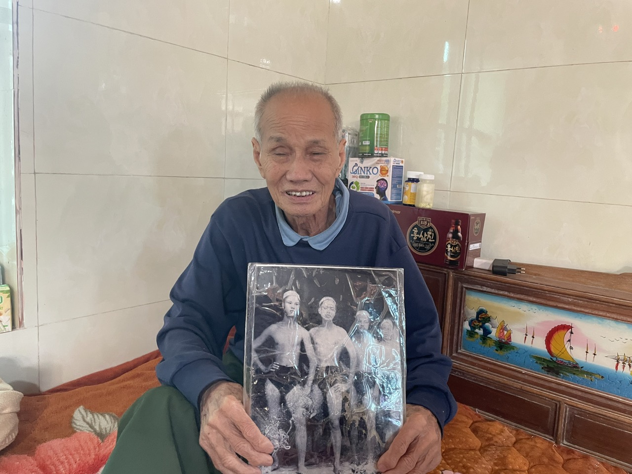 - Ảnh 1. - Ảnh 1.