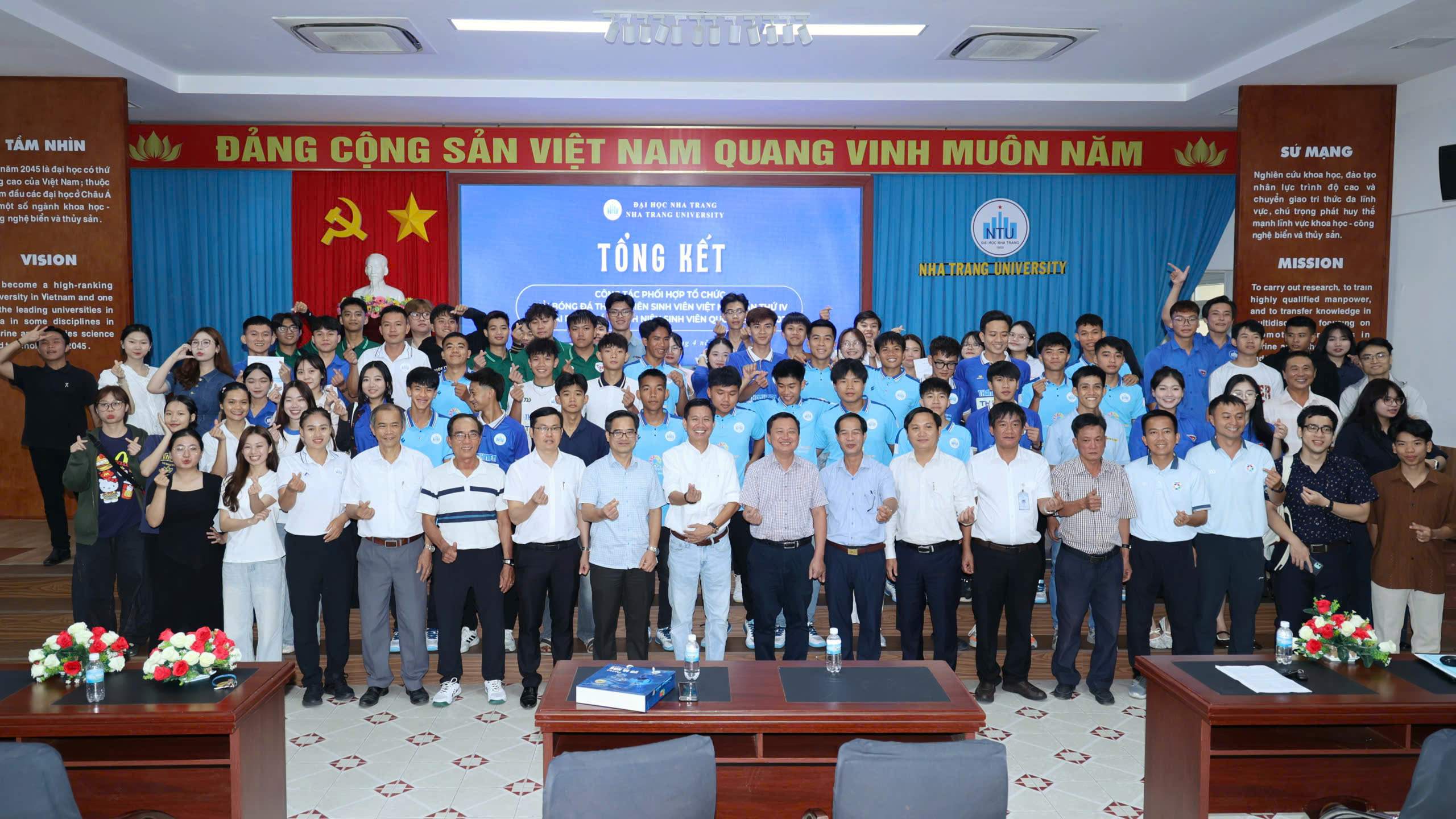 Trường ĐH Nha Trang kh&eacute;p lại giải TNSV THACO cup 2026, ng&agrave;y tổng kết gi&agrave;u cảm x&uacute;c- Ảnh 4.