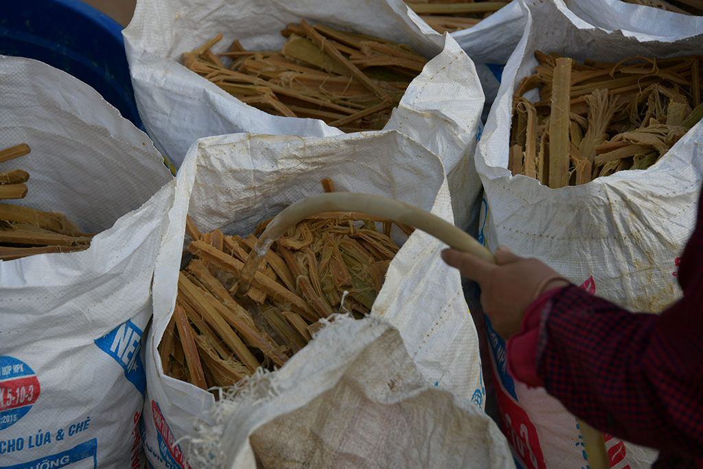 Giấy giang Pà Cò, khi hồn rừng về phố thị- Ảnh 5. Giấy giang Pà Cò, khi hồn rừng về phố thị- Ảnh 5.