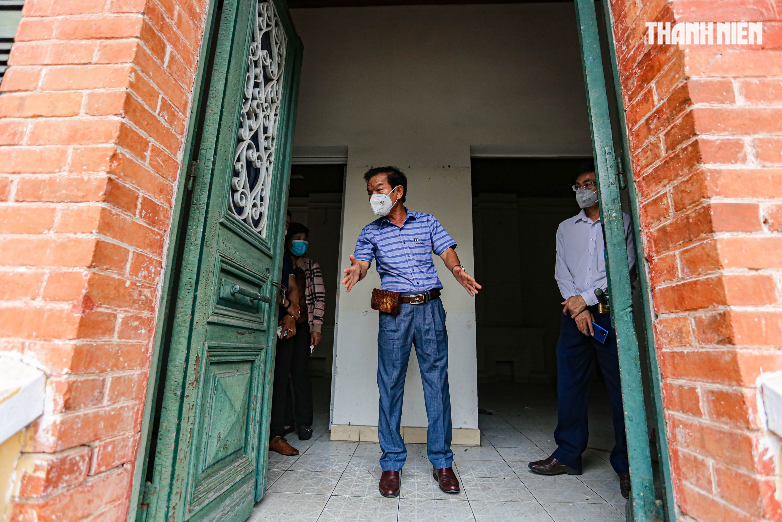 Cận cảnh biệt thự Ph&aacute;p tr&ecirc;n khu 'đất v&agrave;ng' ven s&ocirc;ng Hương trước khi bị th&aacute;o dỡ- Ảnh 16.