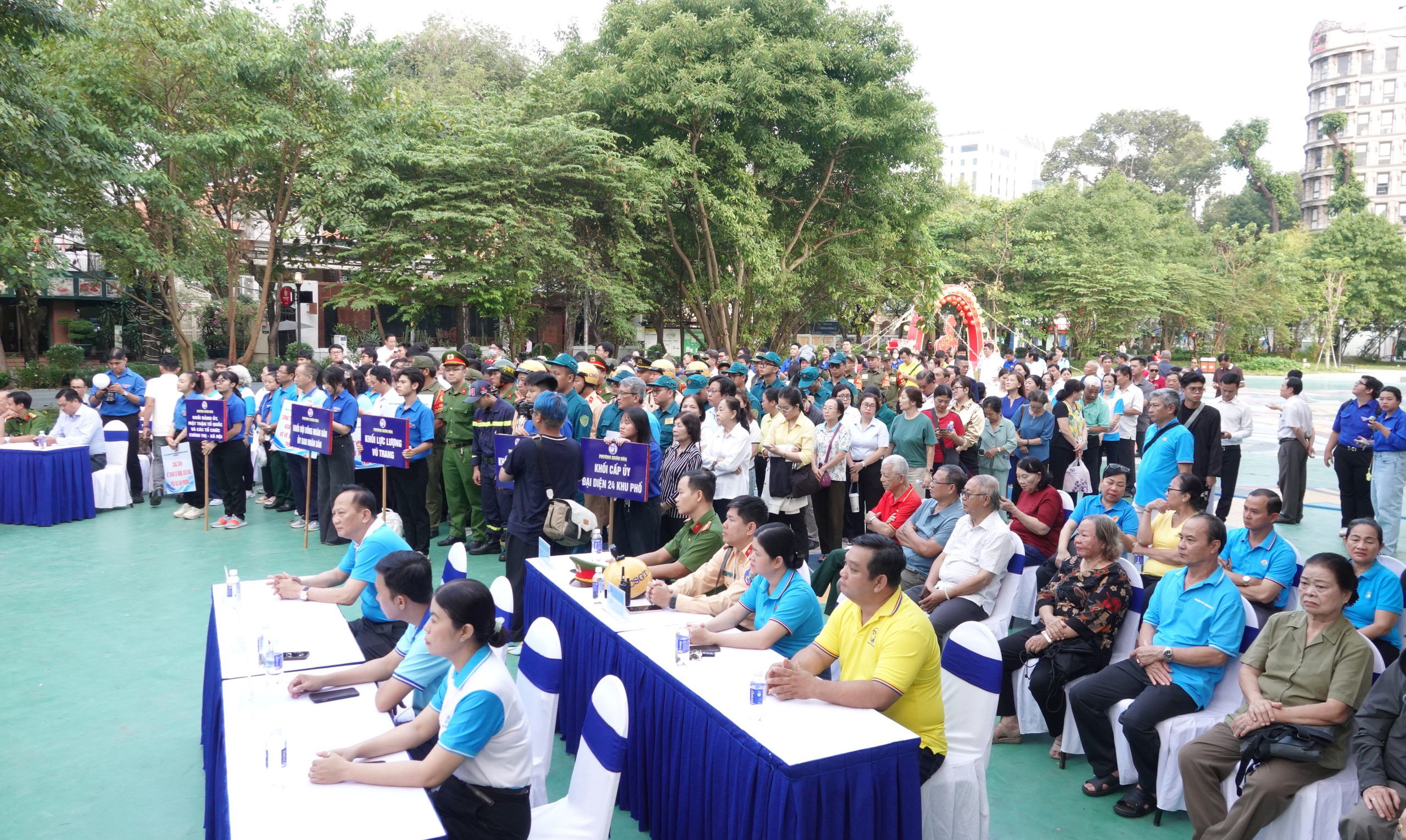 Công viên tạm ở TP.HCM tiếp tục mở cửa, ai trả phí vận hành?- Ảnh 1.