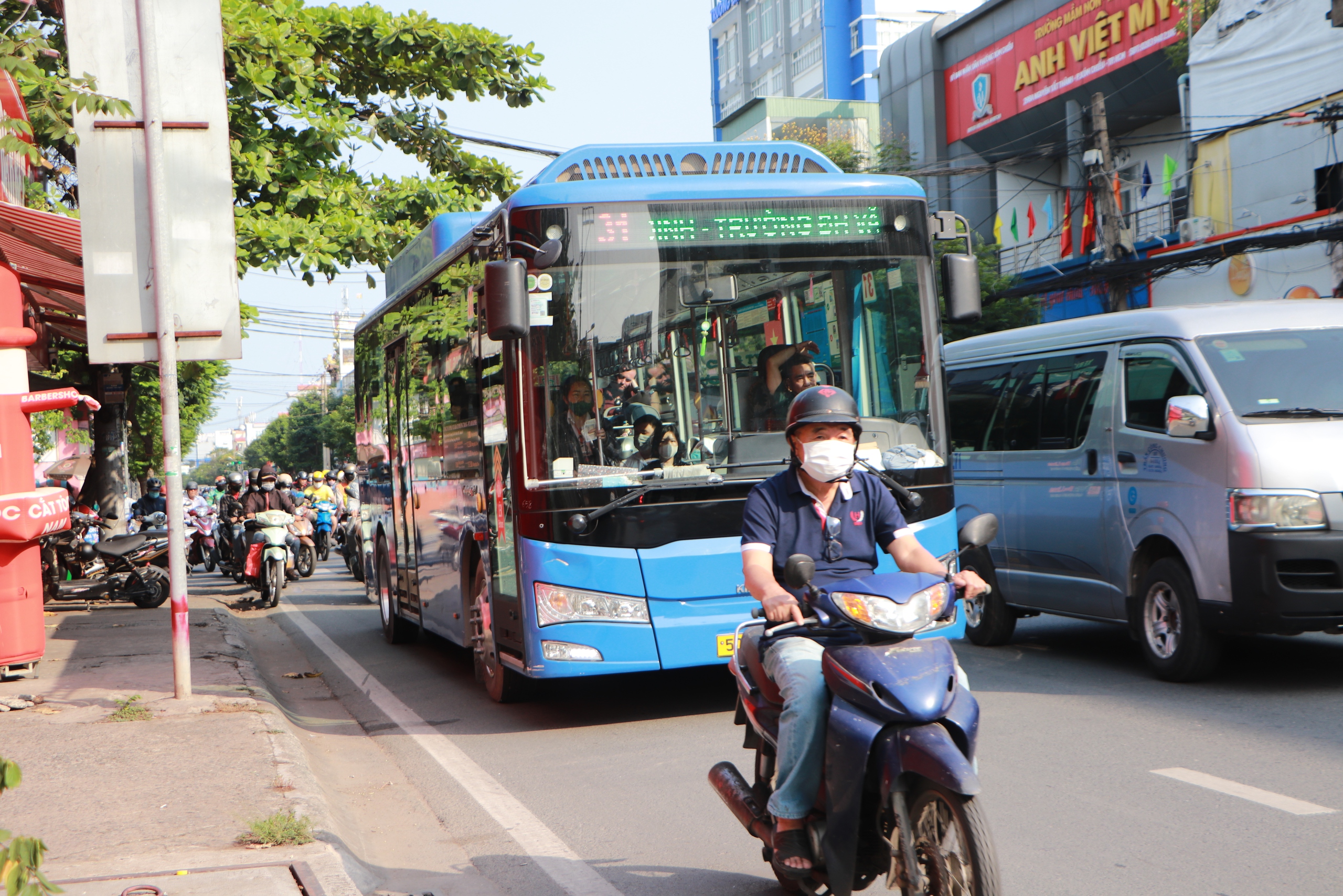 - Ảnh 4. - Ảnh 4.