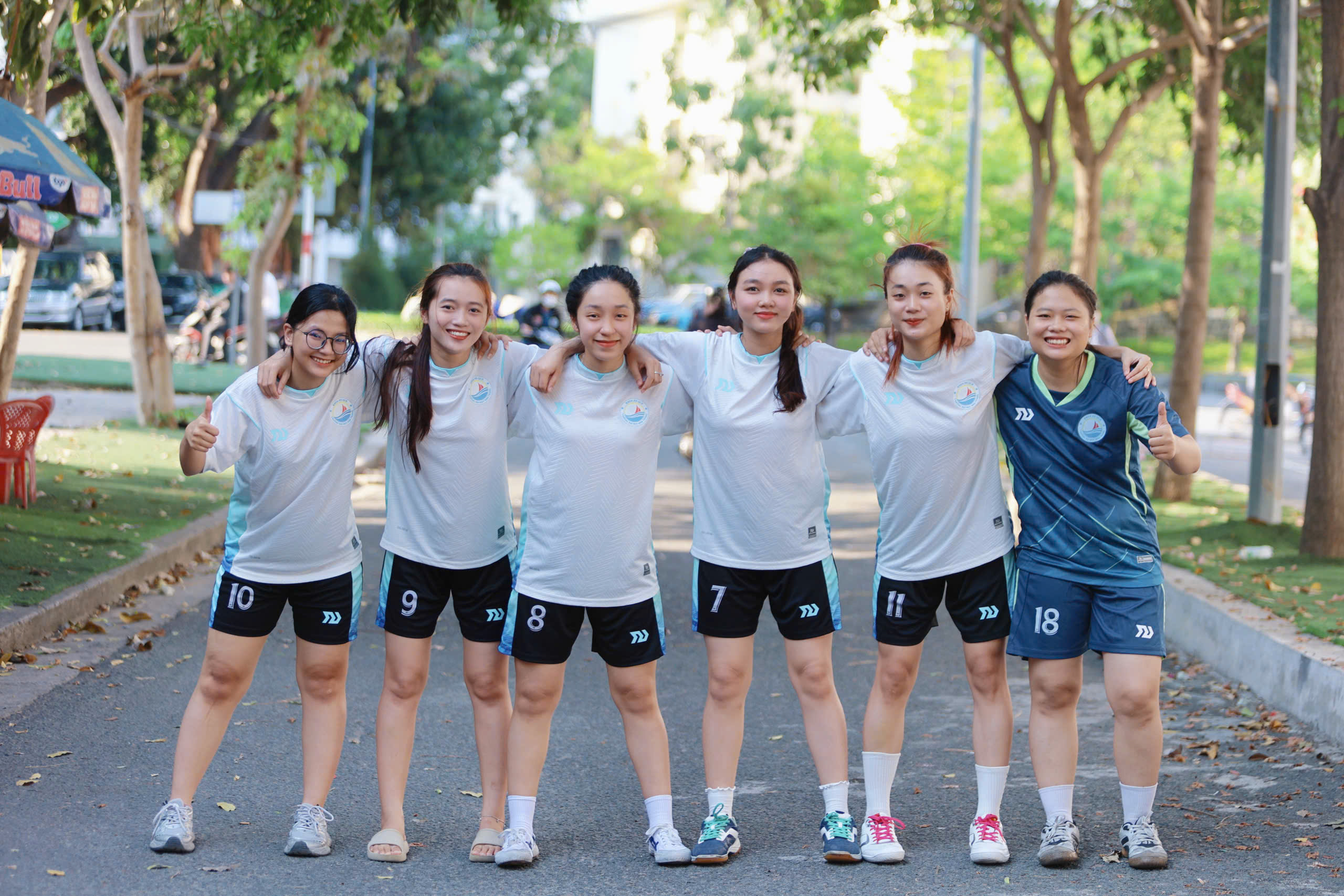 Trường ĐH Nha Trang tổ chức giải bóng đá sinh viên sau dấu ấn TNSV THACO Cup- Ảnh 5. Trường ĐH Nha Trang tổ chức giải bóng đá sinh viên sau dấu ấn TNSV THACO Cup- Ảnh 5.