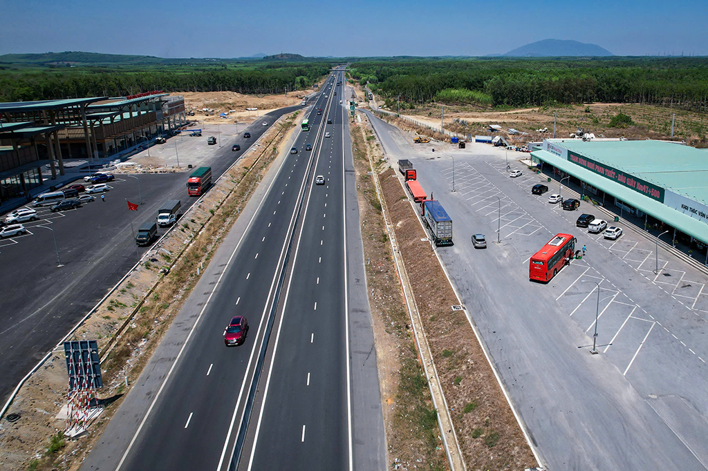 Cao tốc Bắc Nam: Bệ phóng tăng trưởng- Ảnh 2.