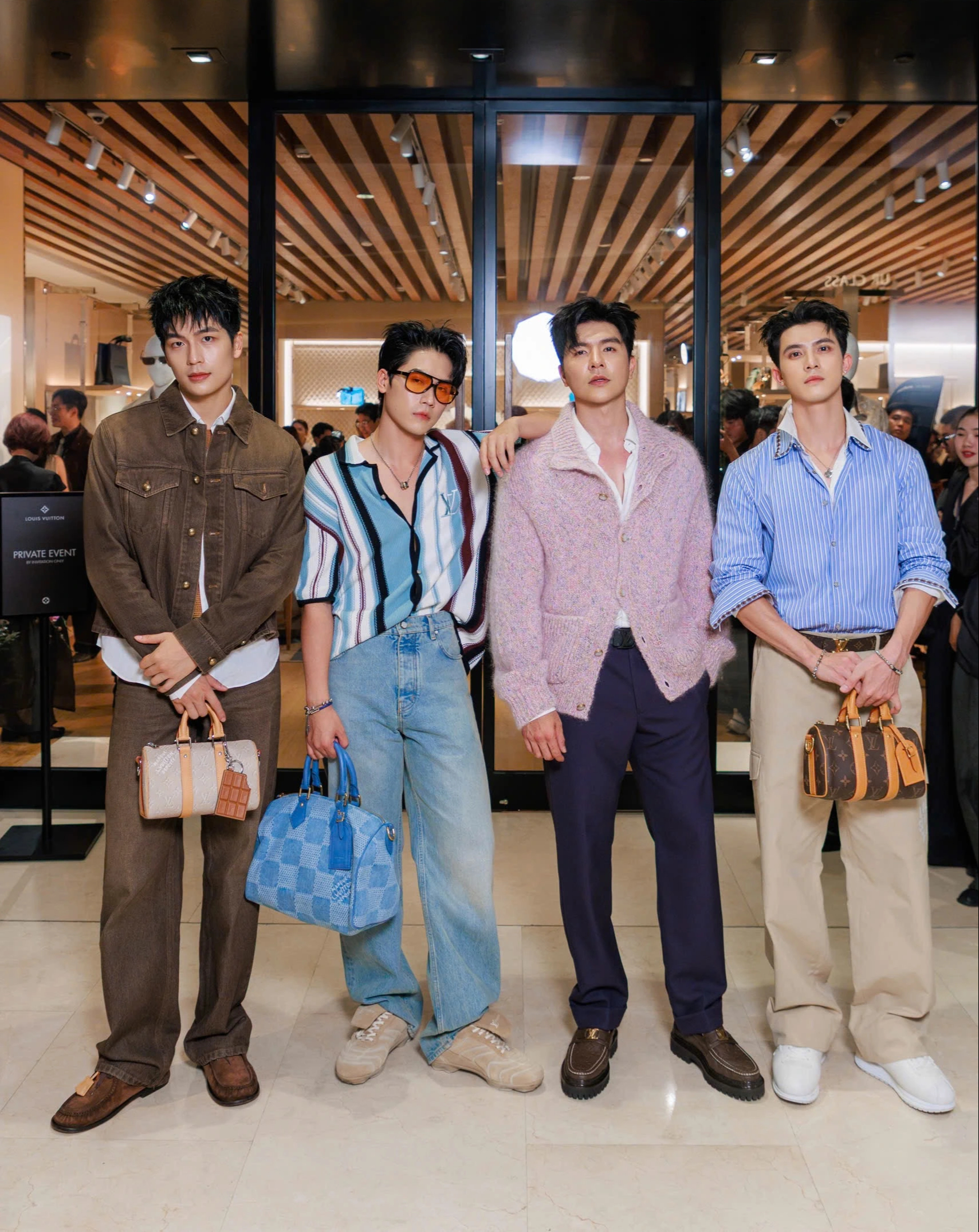 Diễn vi&ecirc;n 'Mưa đỏ' đọ visual c&ugrave;ng d&agrave;n anh trai tại sự kiện - Ảnh 5.