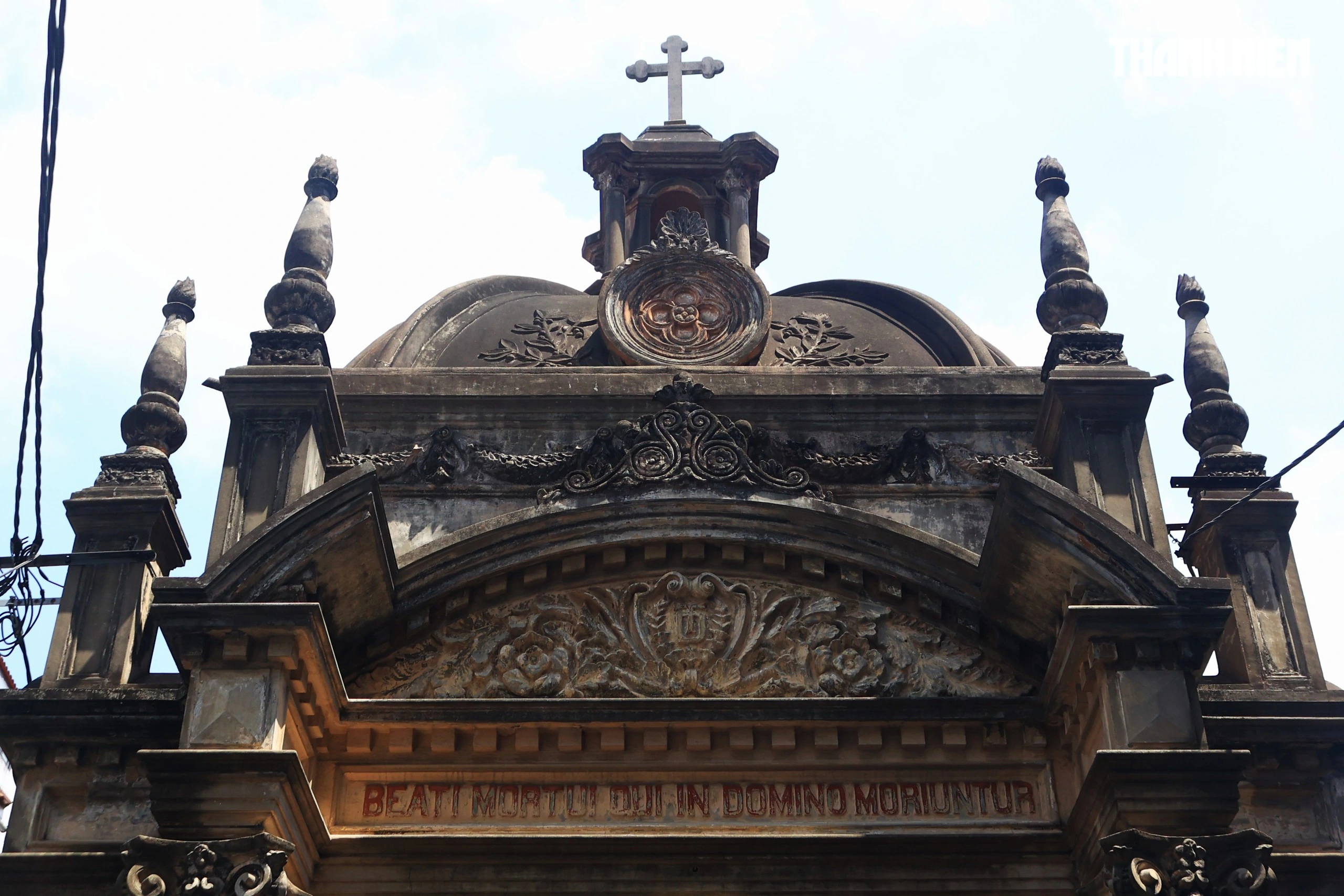 Mộ cổ 112 năm kiến trúc giống nhà thờ ở TP.HCM: Dấu tích tri huyện xưa - Ảnh 5.