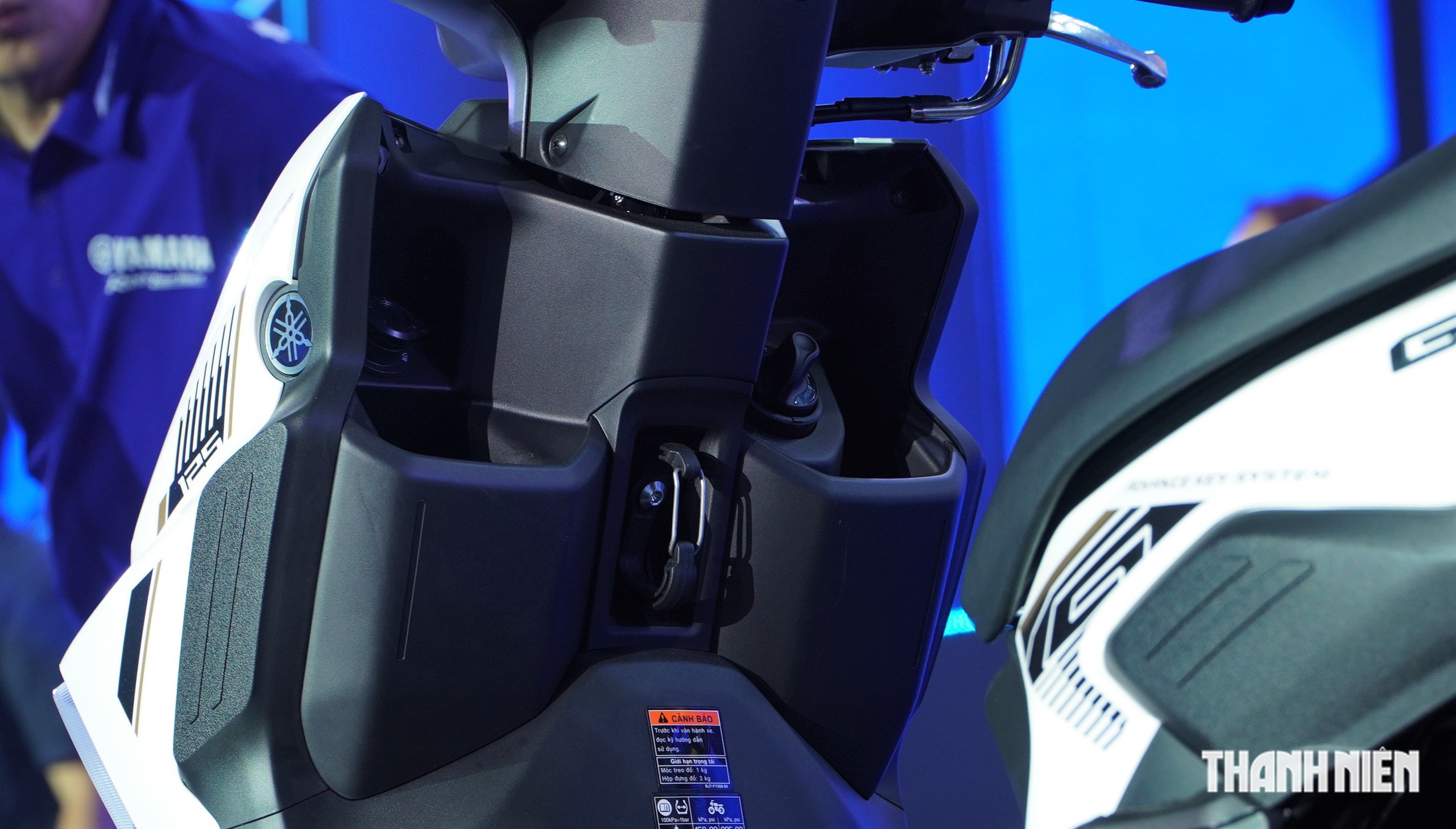 Yamaha Gear 125 Hybrid có gì đấu 'vua doanh số' Honda Vision?- Ảnh 6. Yamaha Gear 125 Hybrid có gì đấu 'vua doanh số' Honda Vision?- Ảnh 6.