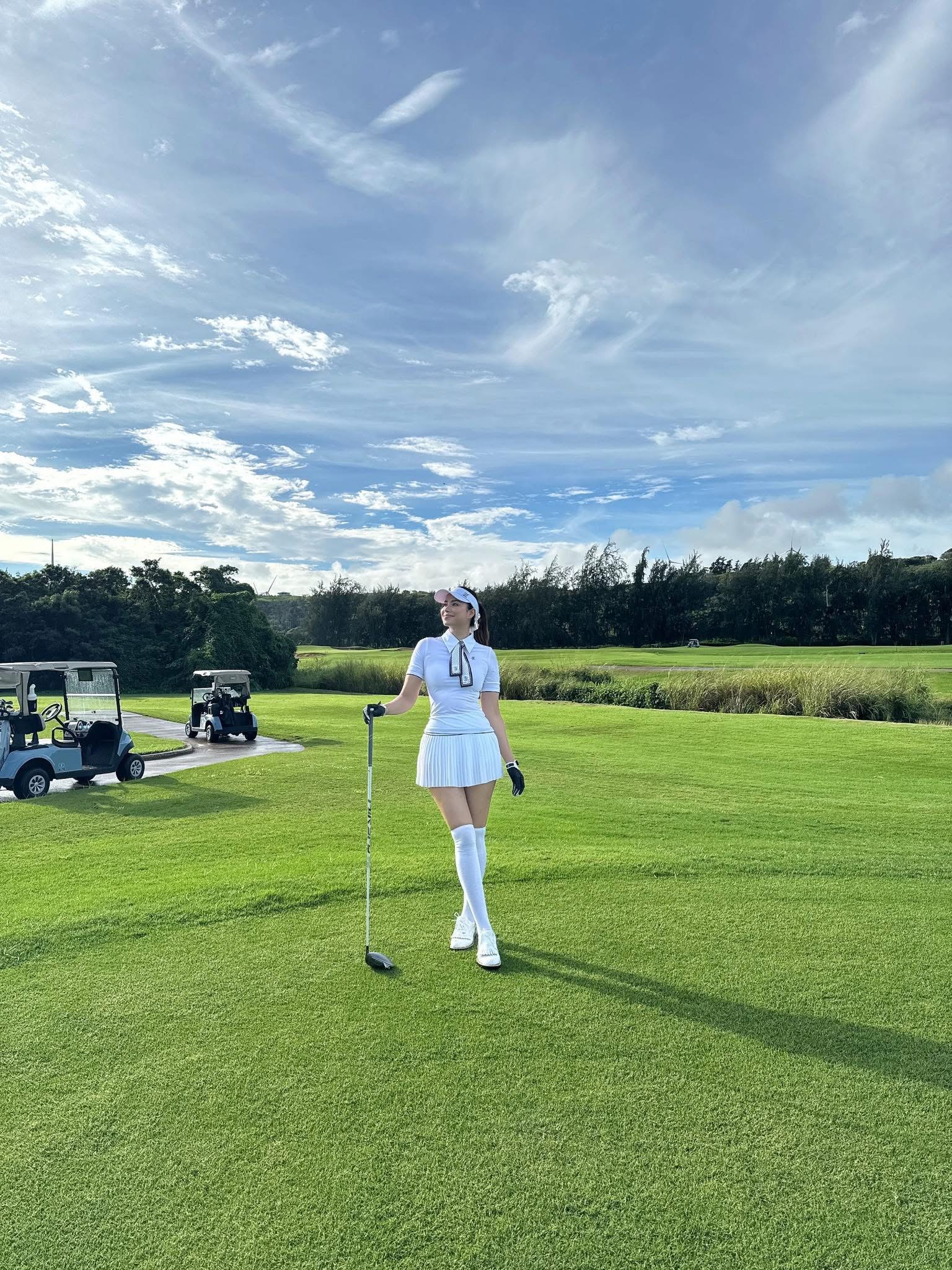 Cuộc sống Hoa hậu Phạm Hương trên đất Mỹ- Ảnh 13. Cuộc sống Hoa hậu Phạm Hương trên đất Mỹ- Ảnh 13.