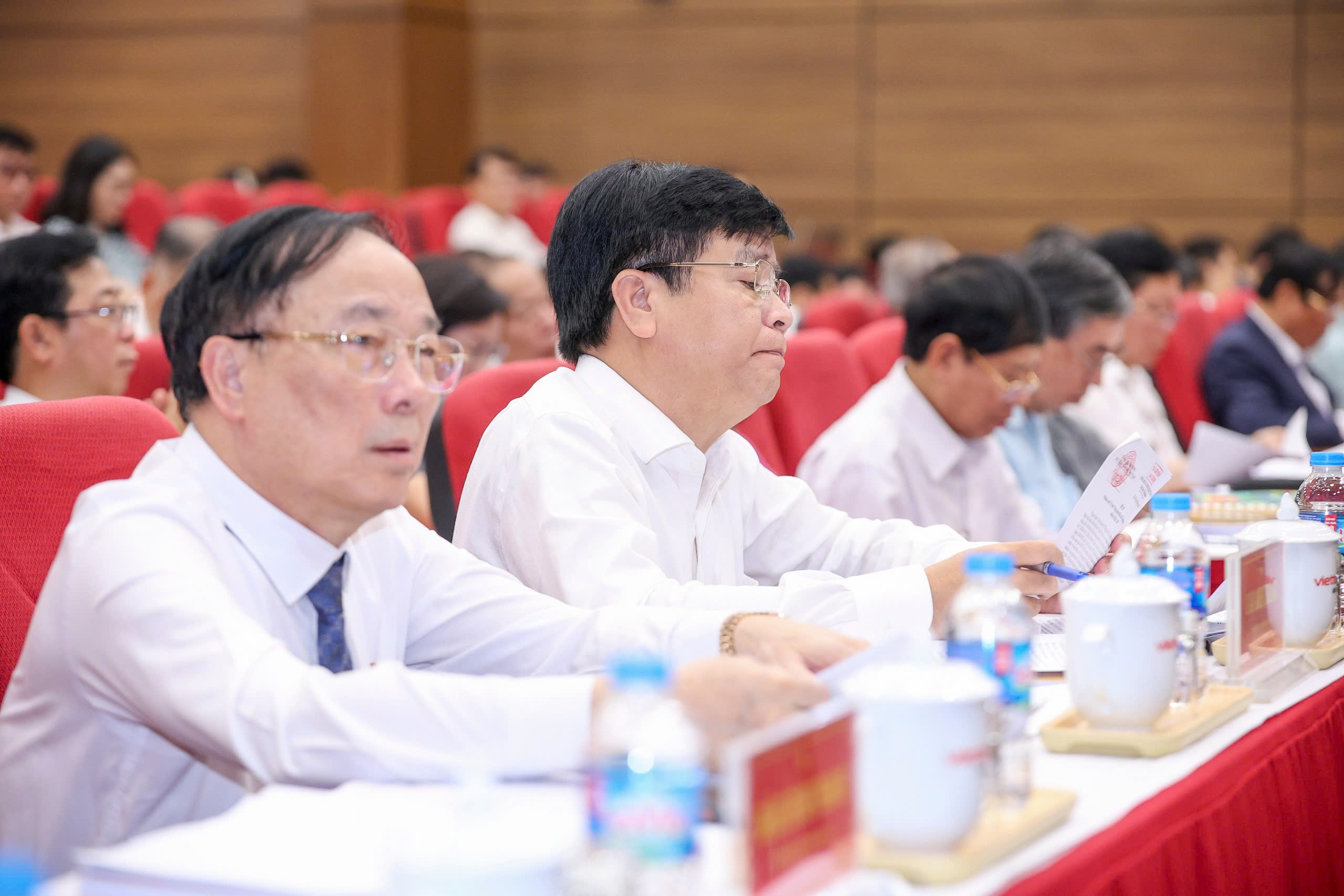 Đo&agrave;n Chủ tịch Ủy ban Trung ương MTTQ Việt Nam hội nghị, cho &yacute; kiến về cơ cấu nh&acirc;n sự Đại hội XI- Ảnh 5.