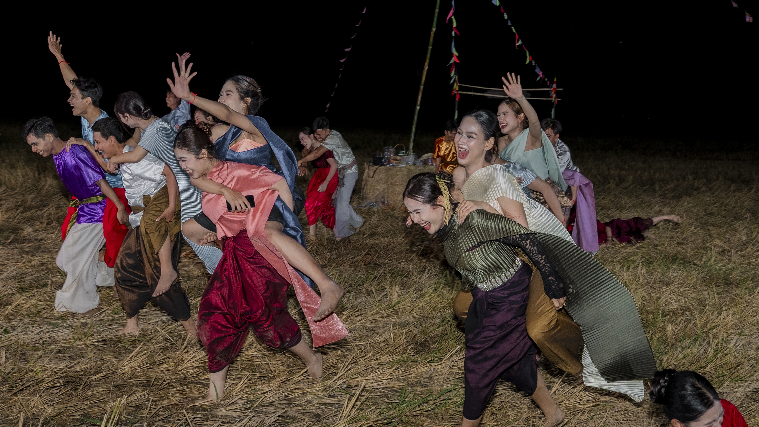 Người trẻ lan tỏa trò chơi dân gian tại Tết Chôl Chnăm Thmây- Ảnh 6. Người trẻ lan tỏa trò chơi dân gian tại Tết Chôl Chnăm Thmây- Ảnh 6.