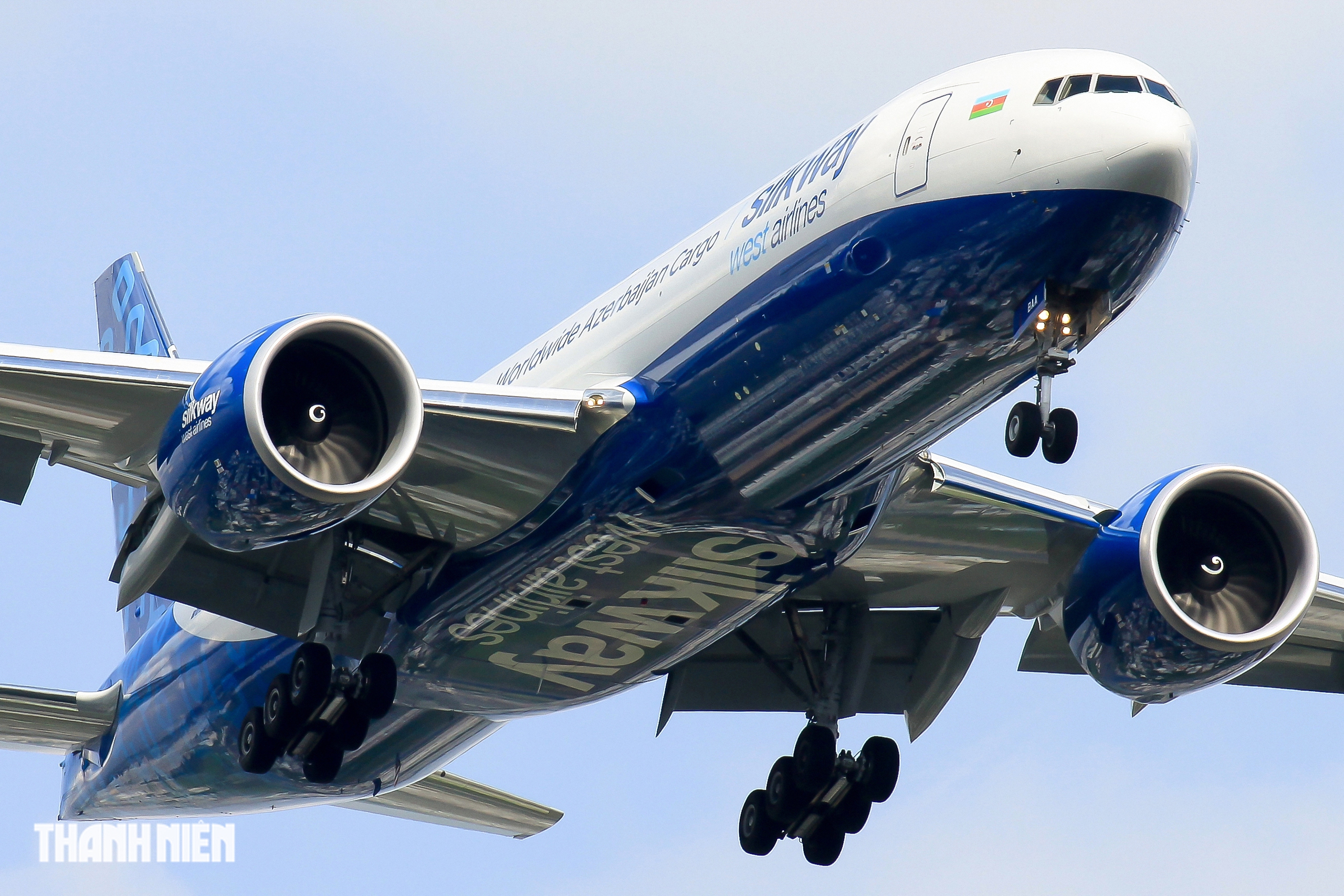 Đam mê ảnh máy bay ở tp . Hcm: Những khoảnh khắc tuyệt vời từ sân bay Tân Sơn Nhất - Ảnh 4. Đam mê ảnh máy bay ở tp . Hcm: Những khoảnh khắc tuyệt vời từ sân bay Tân Sơn Nhất - Ảnh 4.