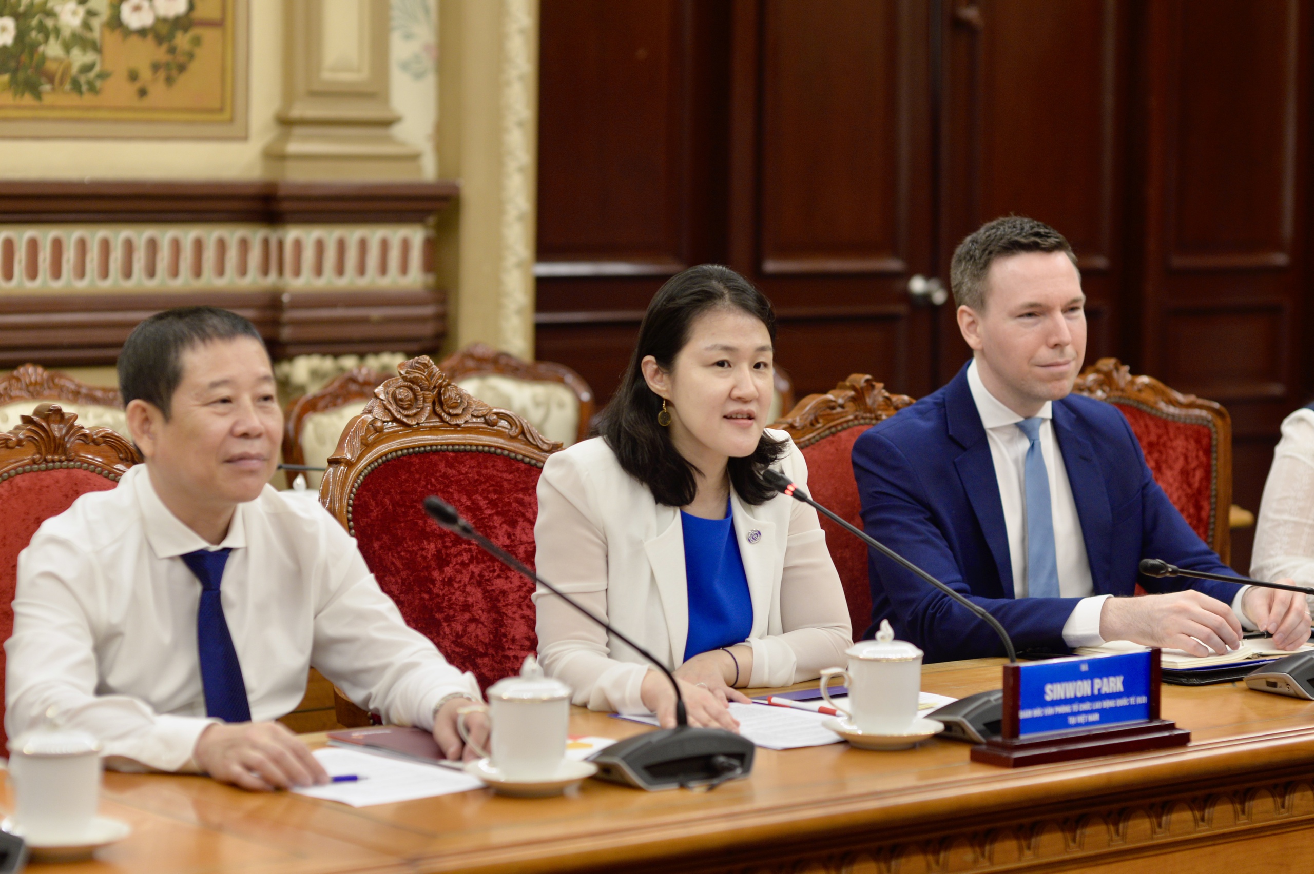 Tổ chức Lao động Quốc tế: TP.HCM đang đối diện với những thách thức lao động gì?  - Ảnh 1.